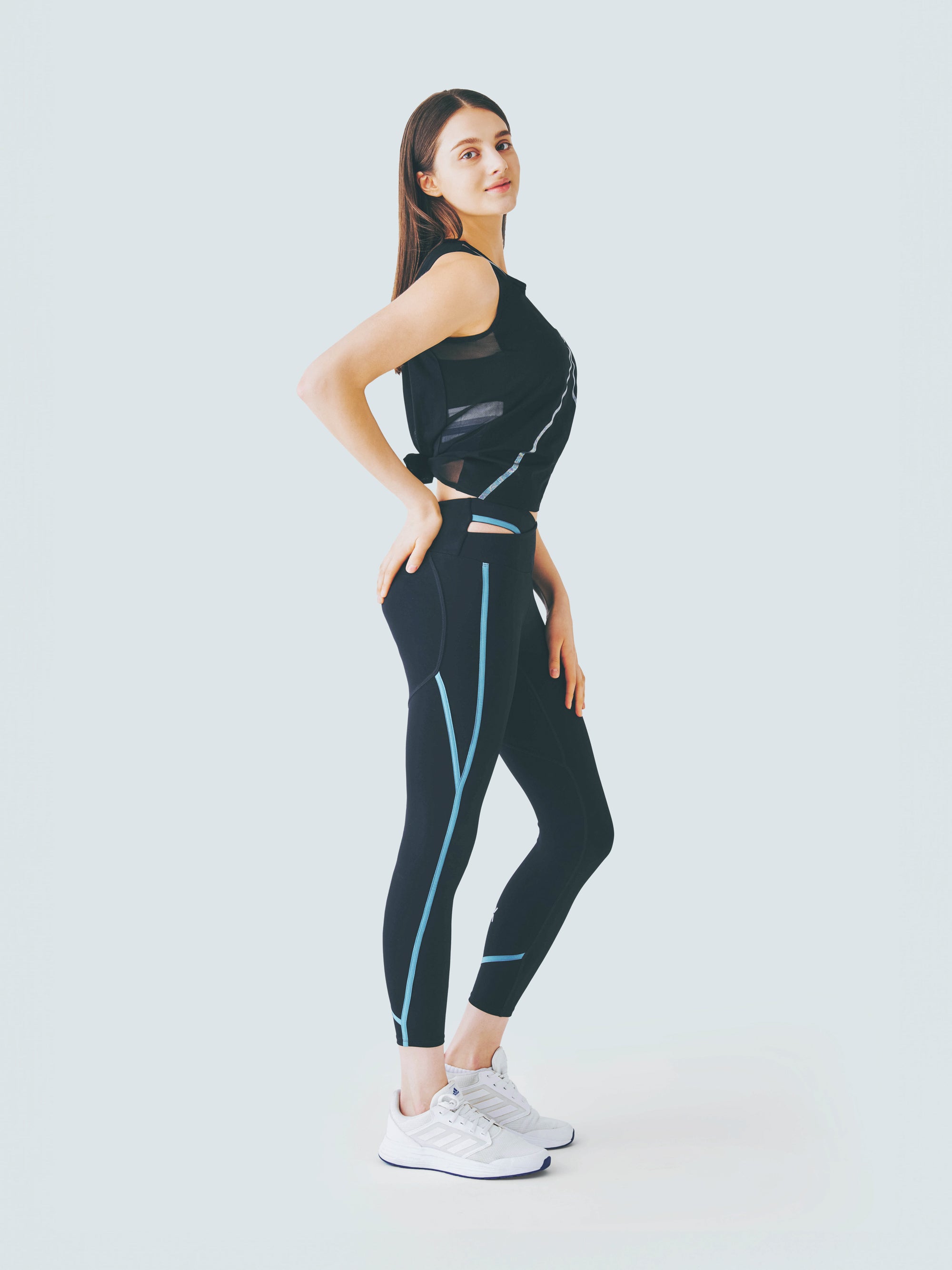 モデル身長:177cm 着用サイズ:L