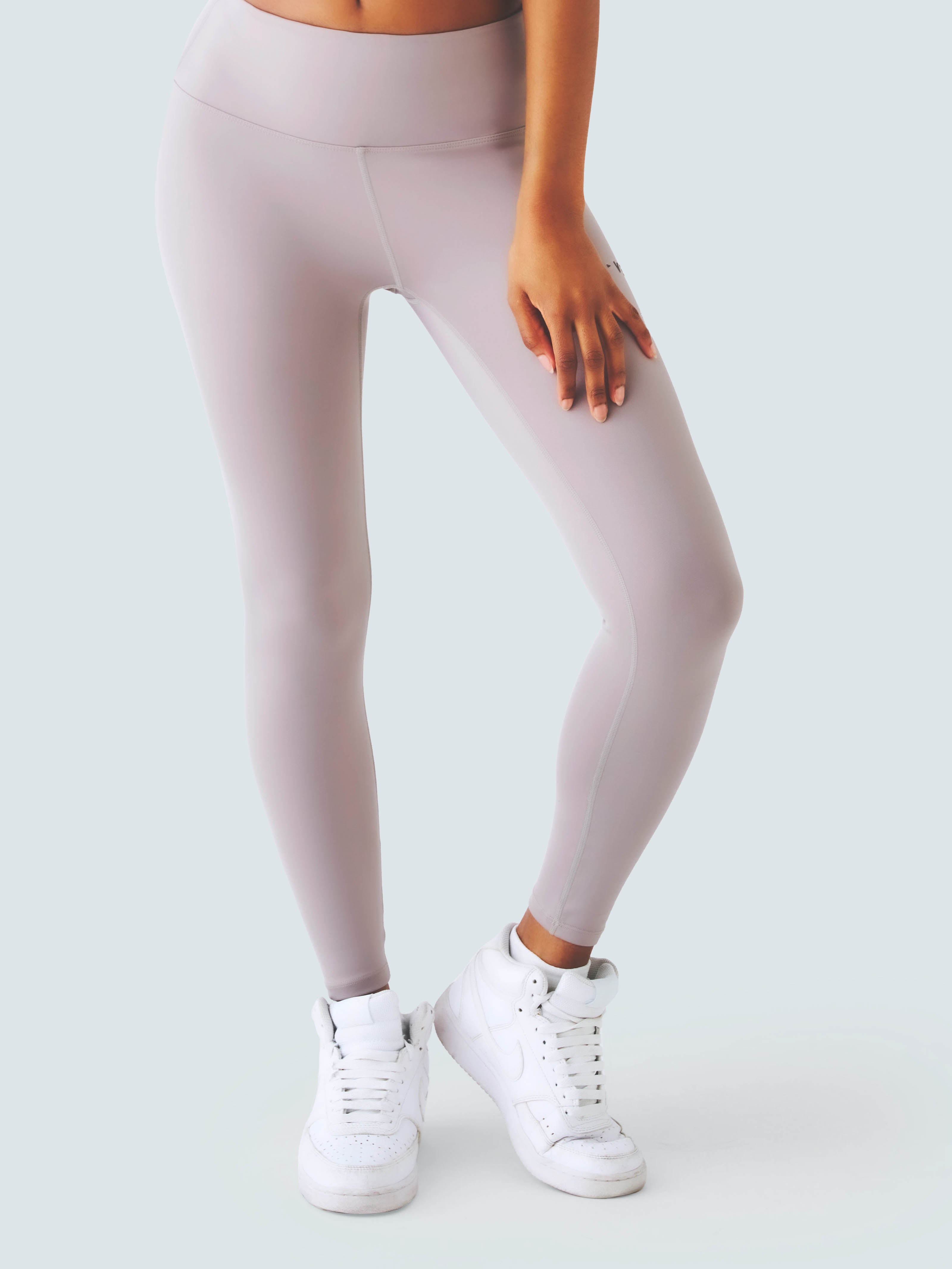 モデル身長:160cm 着用サイズ:S