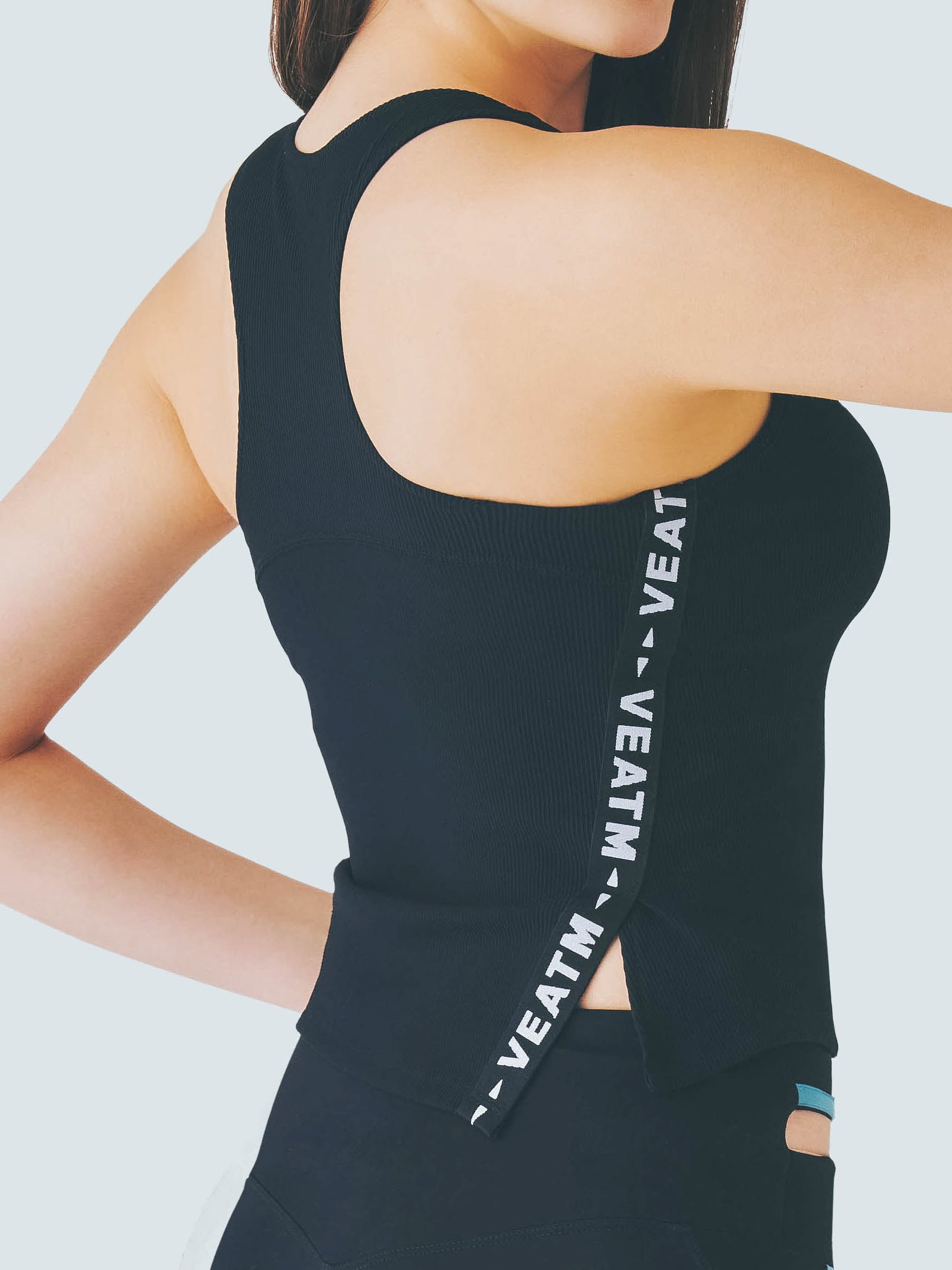 BACK TAPE LOGO TANKTOP