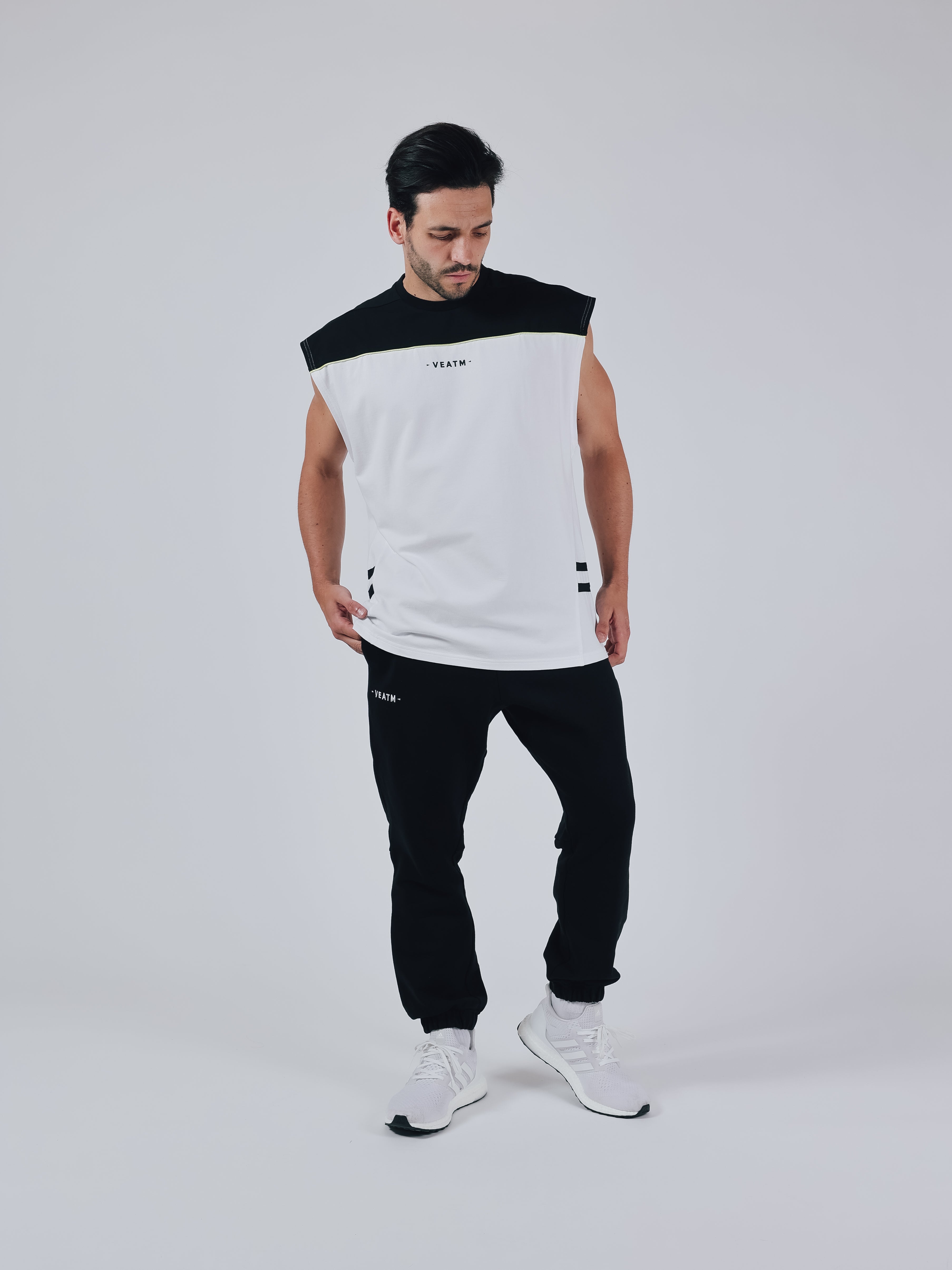 NO SLEEVE TOPS【OFFWHITE×BLACK】