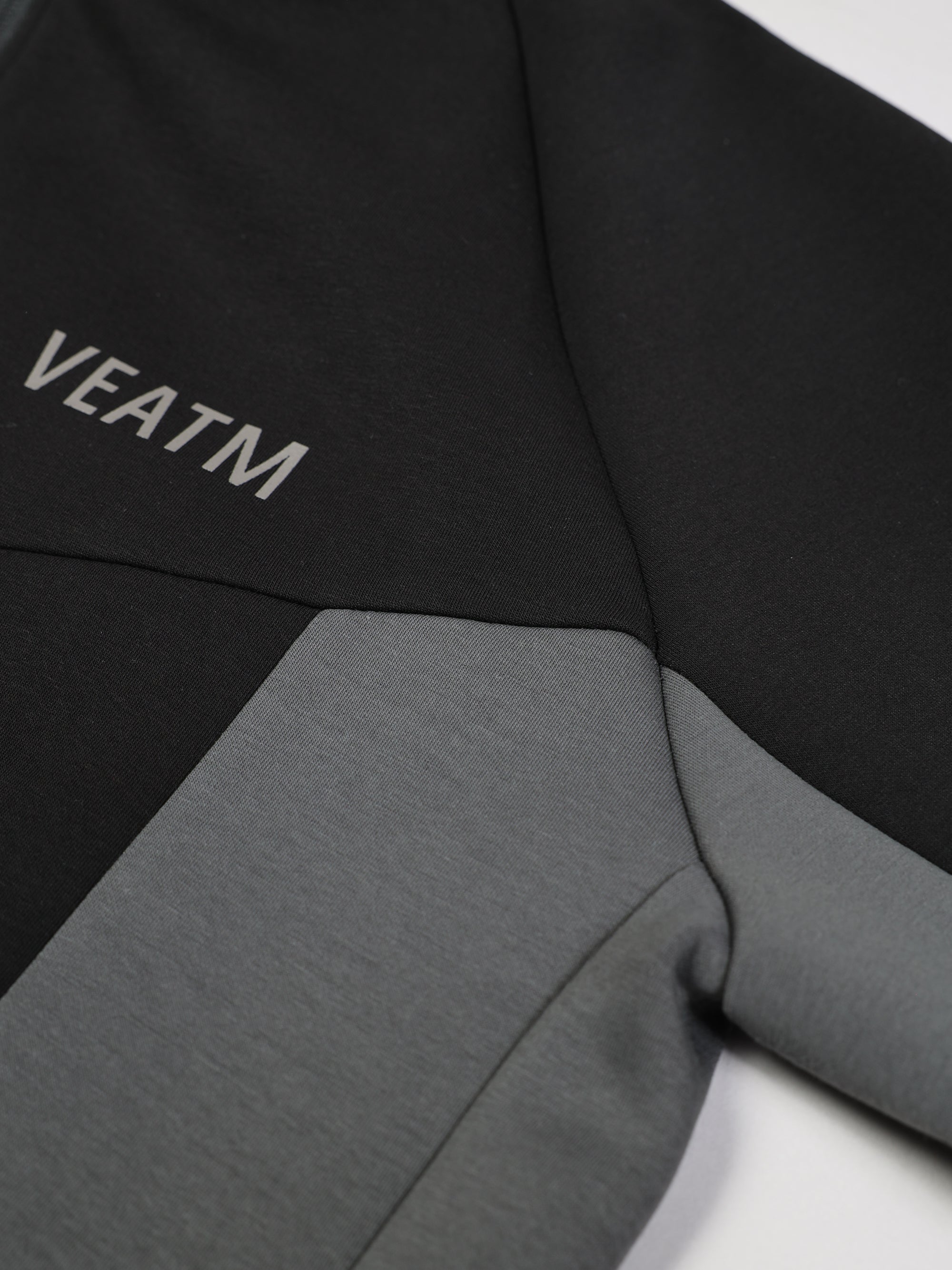 TECH FULL ZIP HOODIE