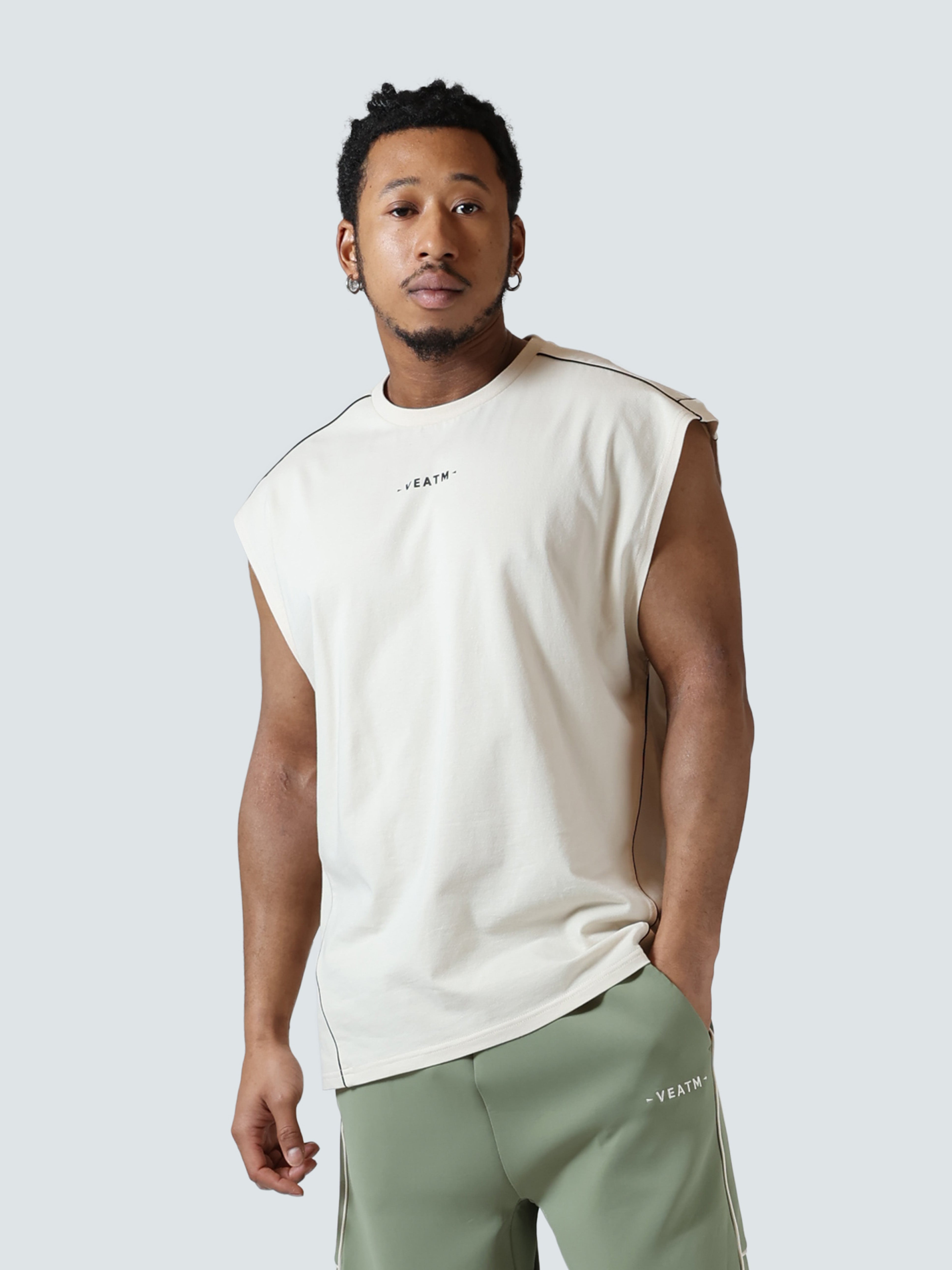 color_light beige
