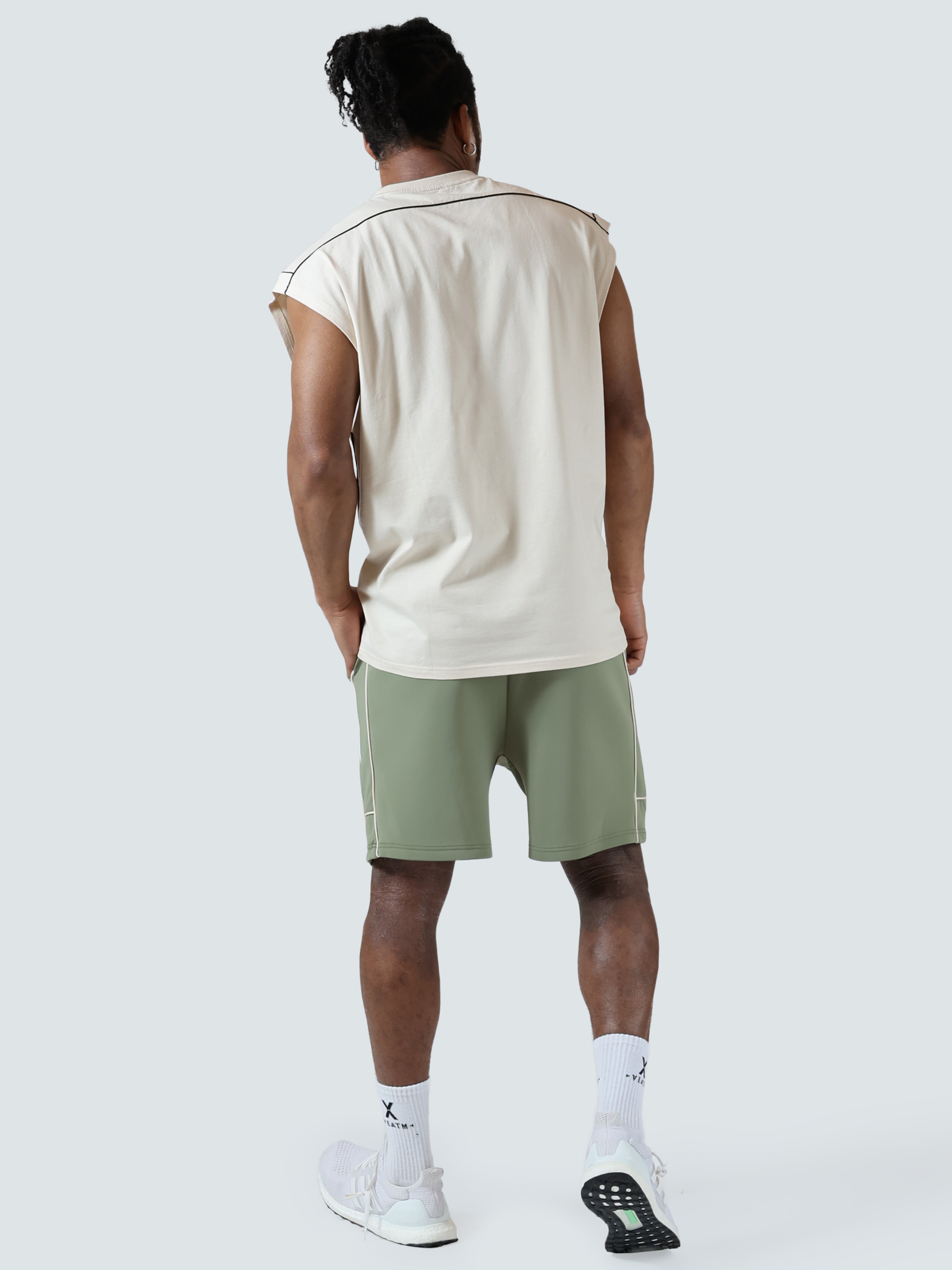 NO SLEEVE TOPS