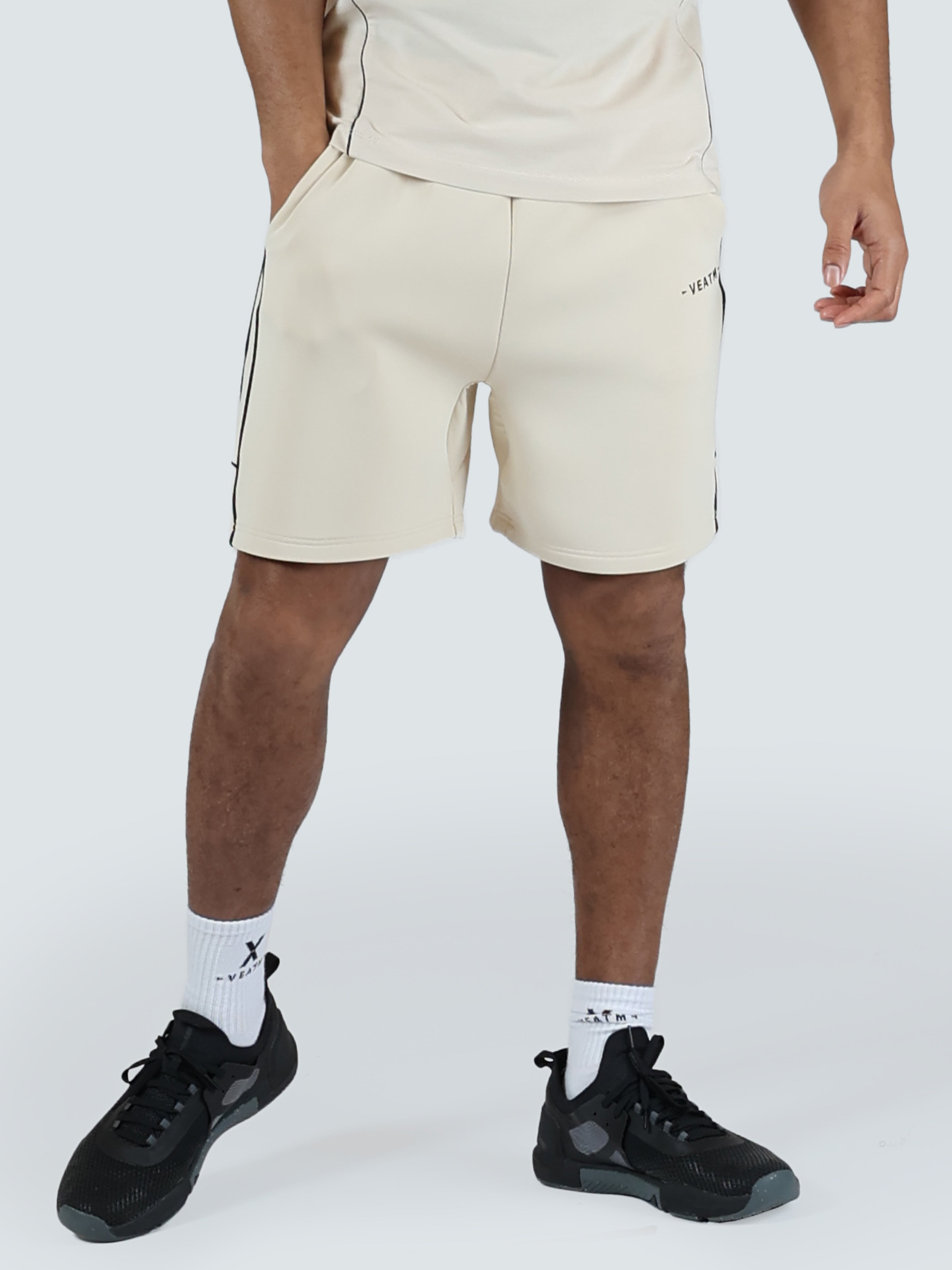 color_light beige