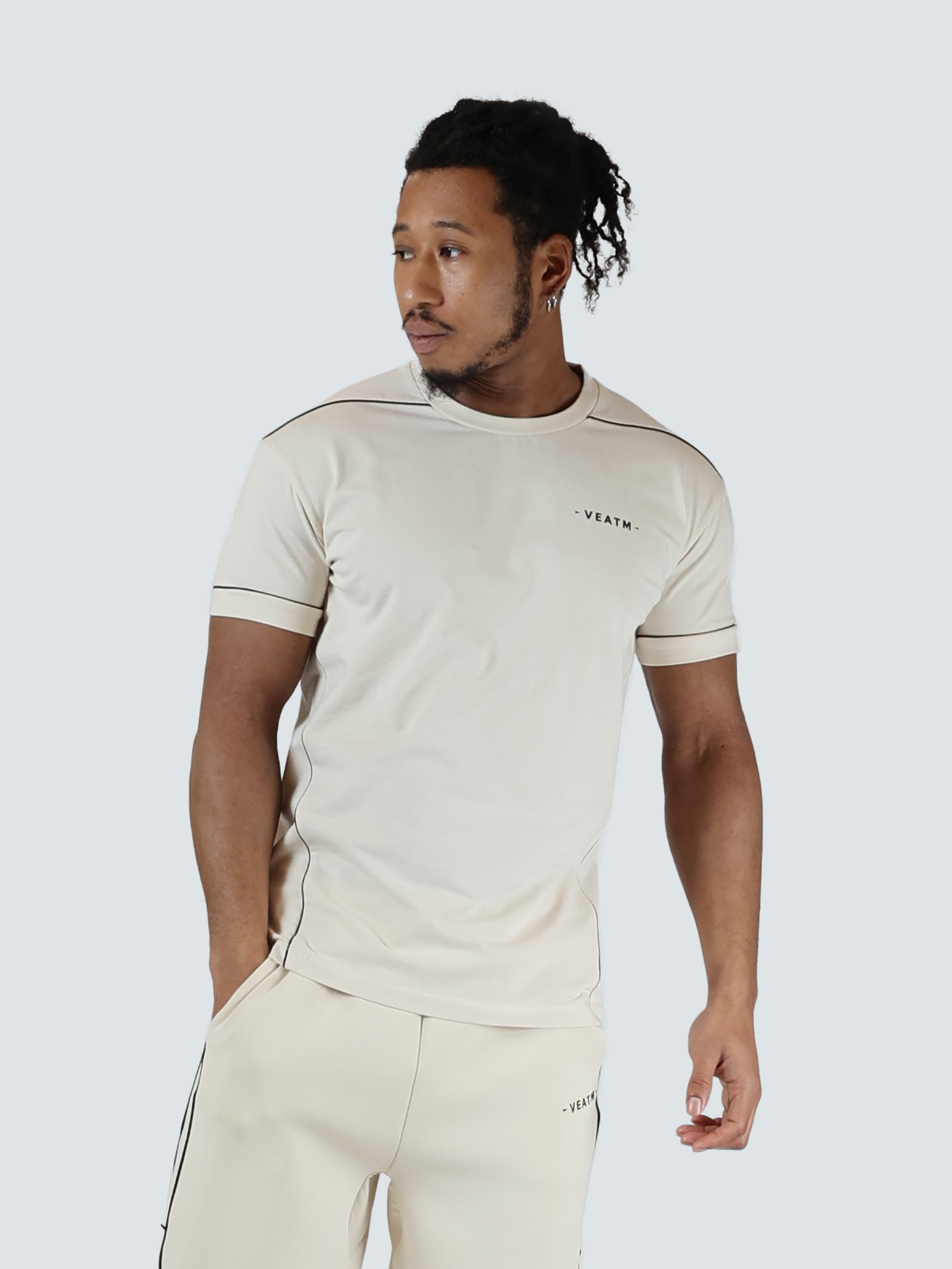 color_light beige