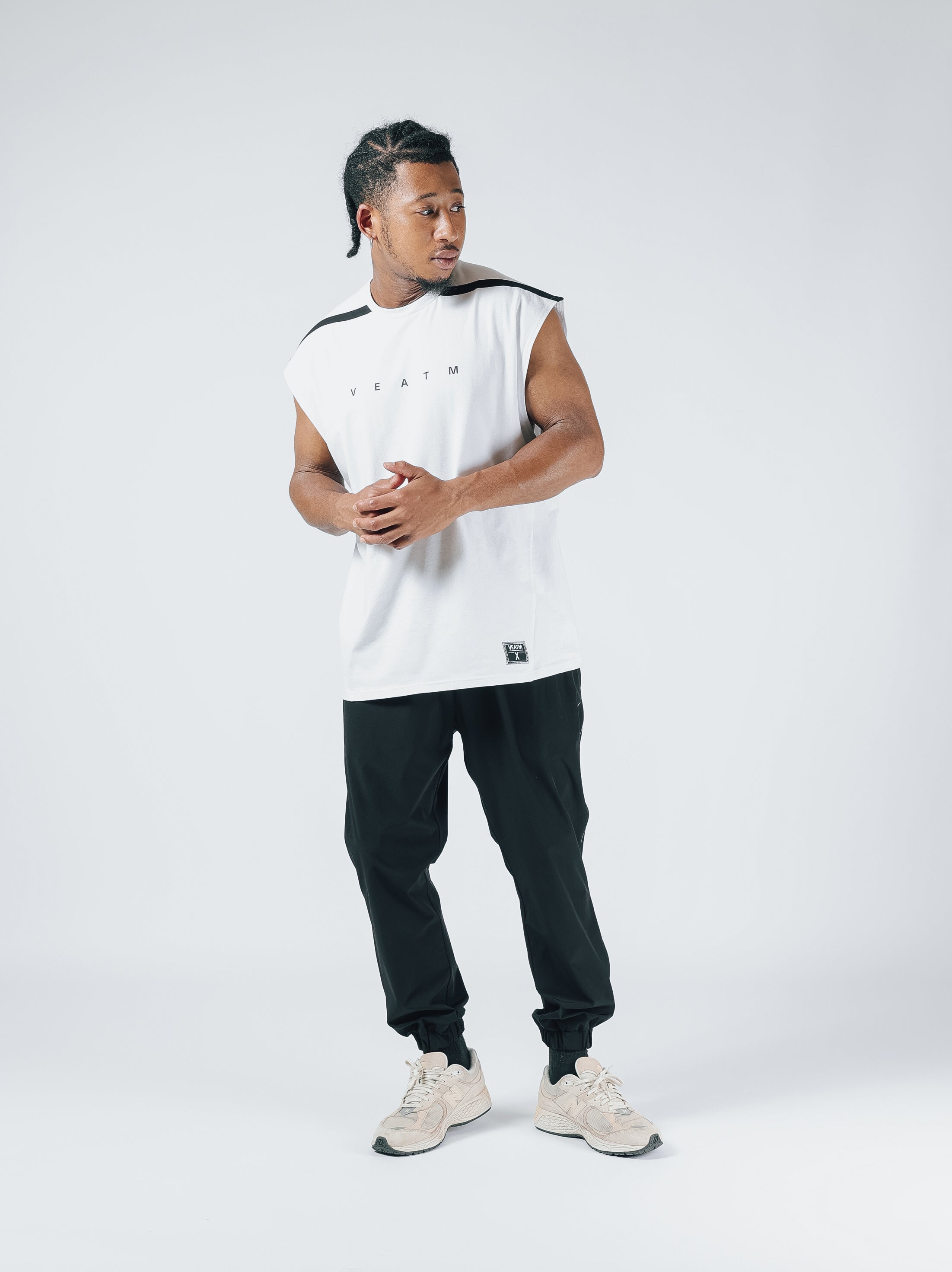 NO SLEEVE TOPS【OFF WHITE】