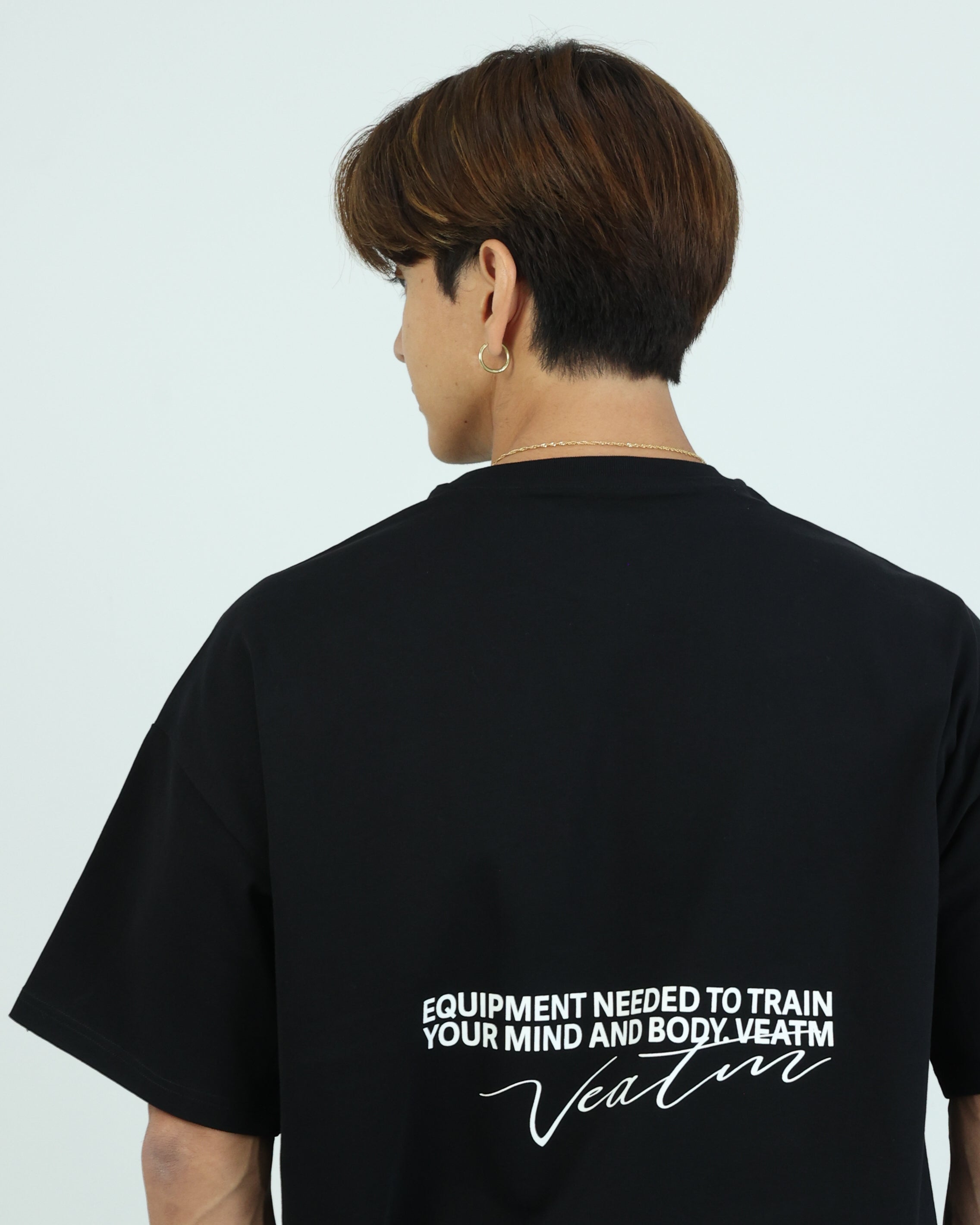 WIDE SILHOUETTE TEE