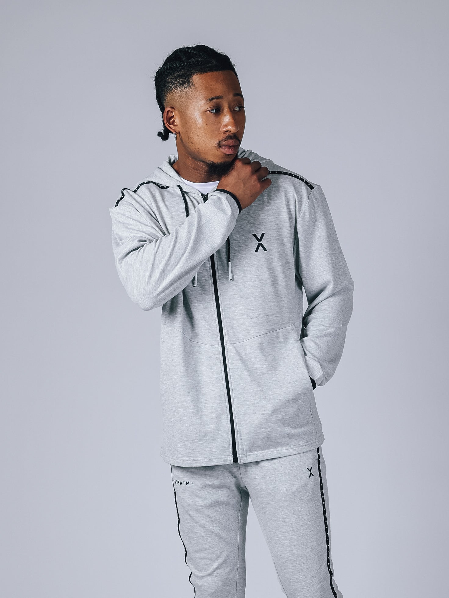 WARM UP STRETCH FULL ZIP HOODIE【LIGHT GRAY】