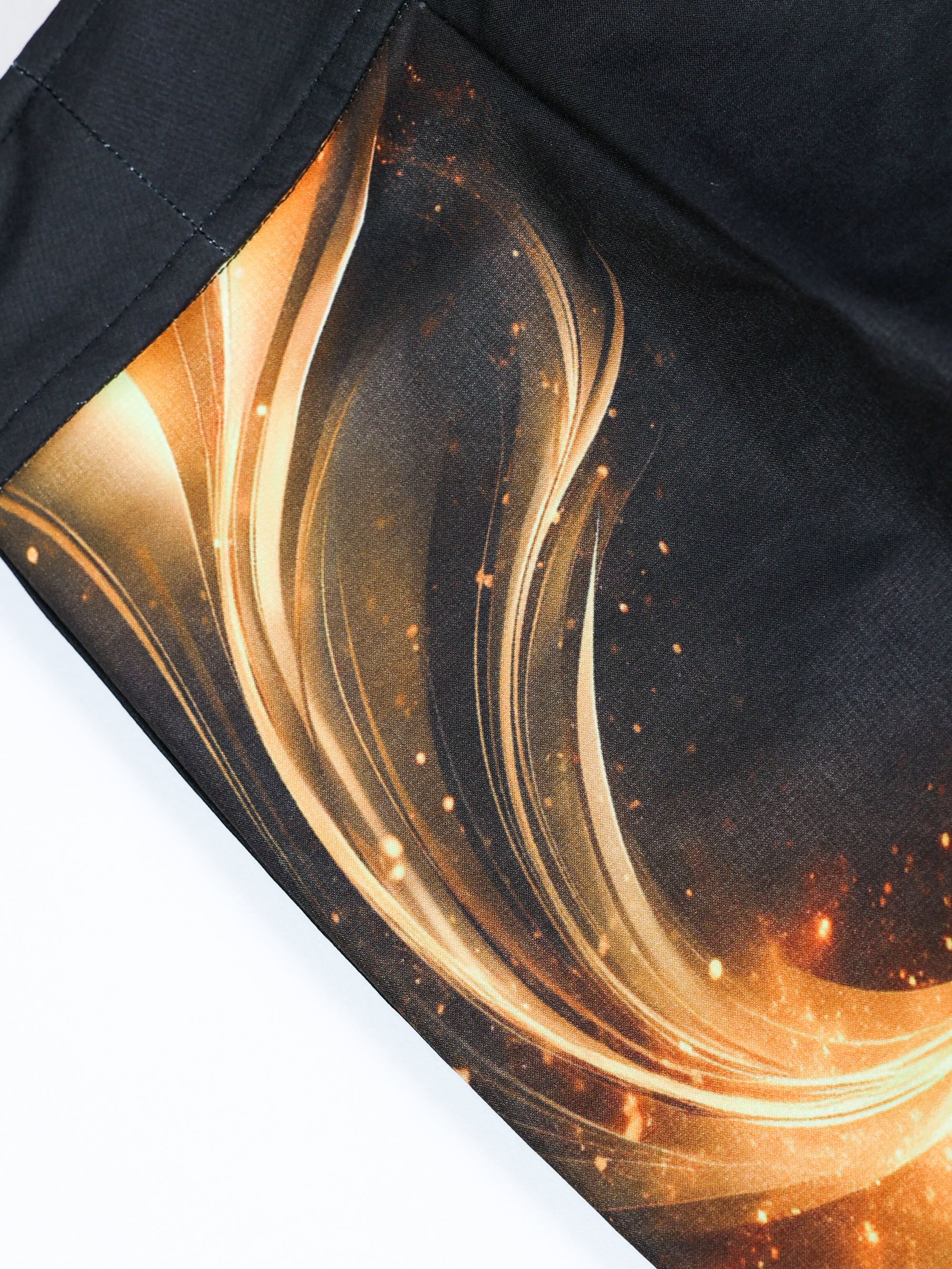GOLD DUST GRAPHIC SURF SHORTS【予約商品】