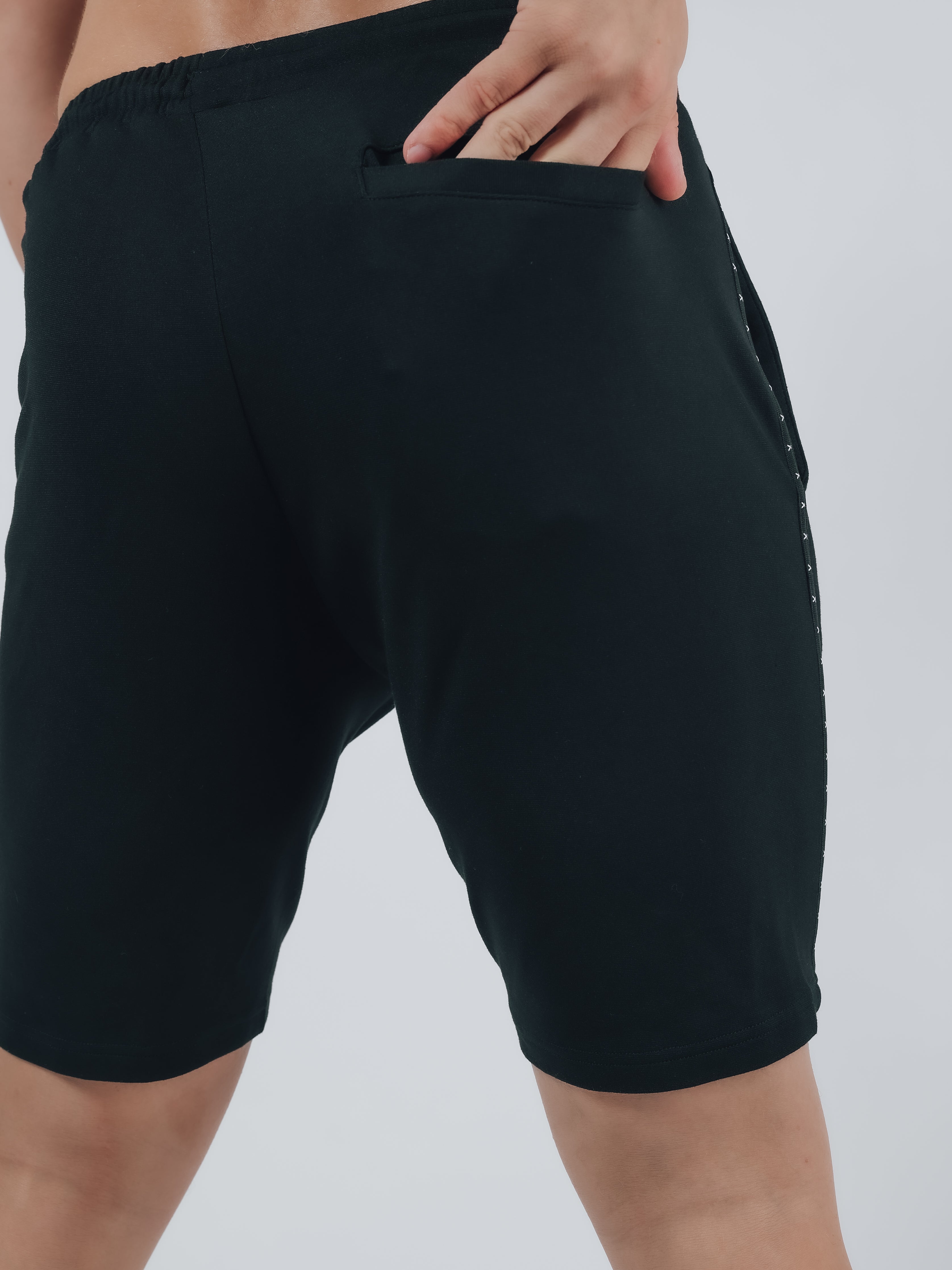 WARM UP STRETCH SHORT PANTS【BLACK】