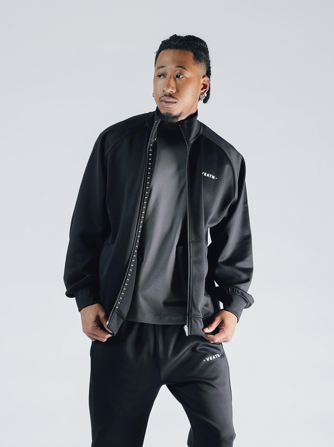 TRACK JACKET