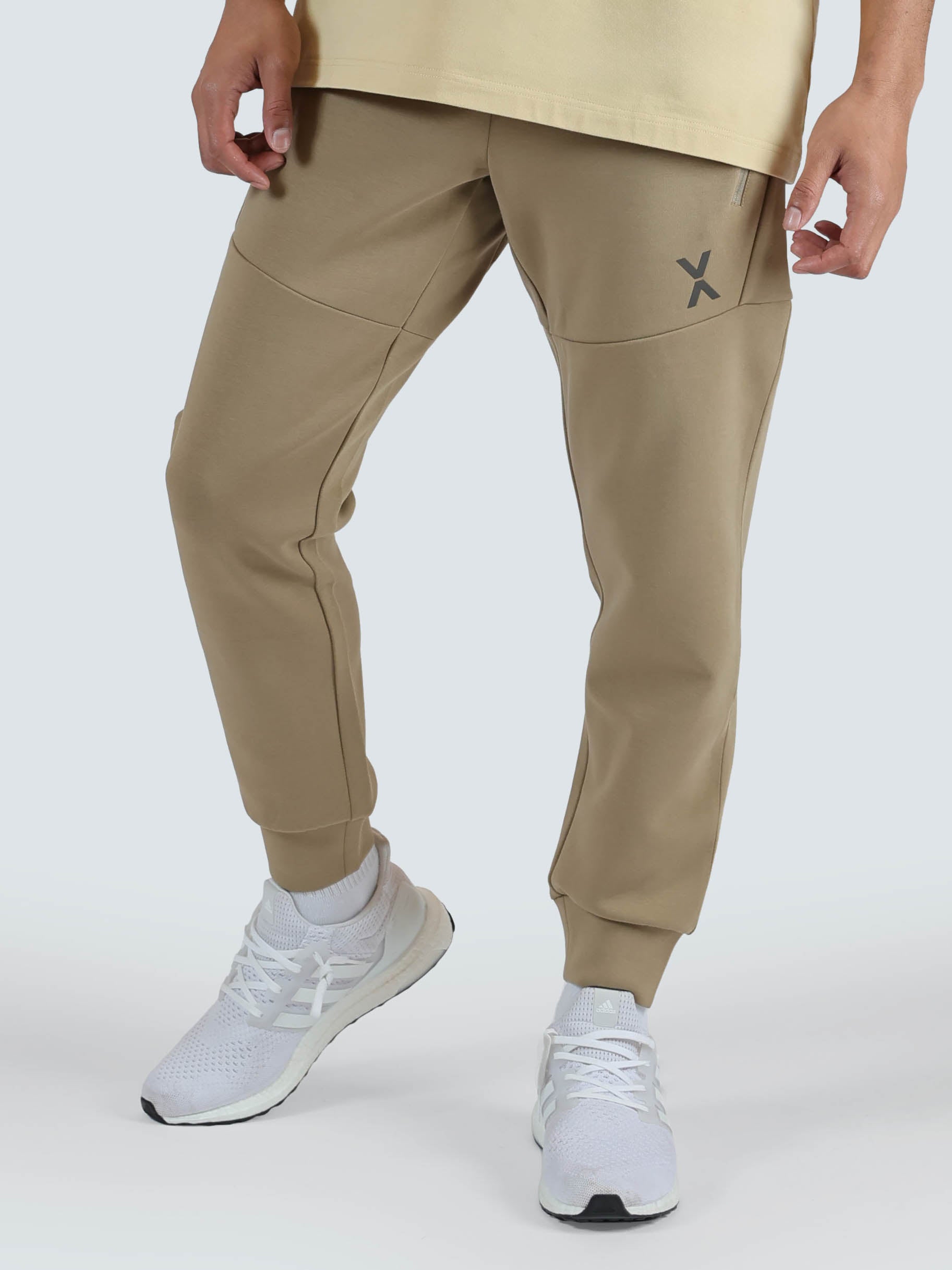 美品  TEC PANTS JOGGER ウォーキング・ランニングウェア