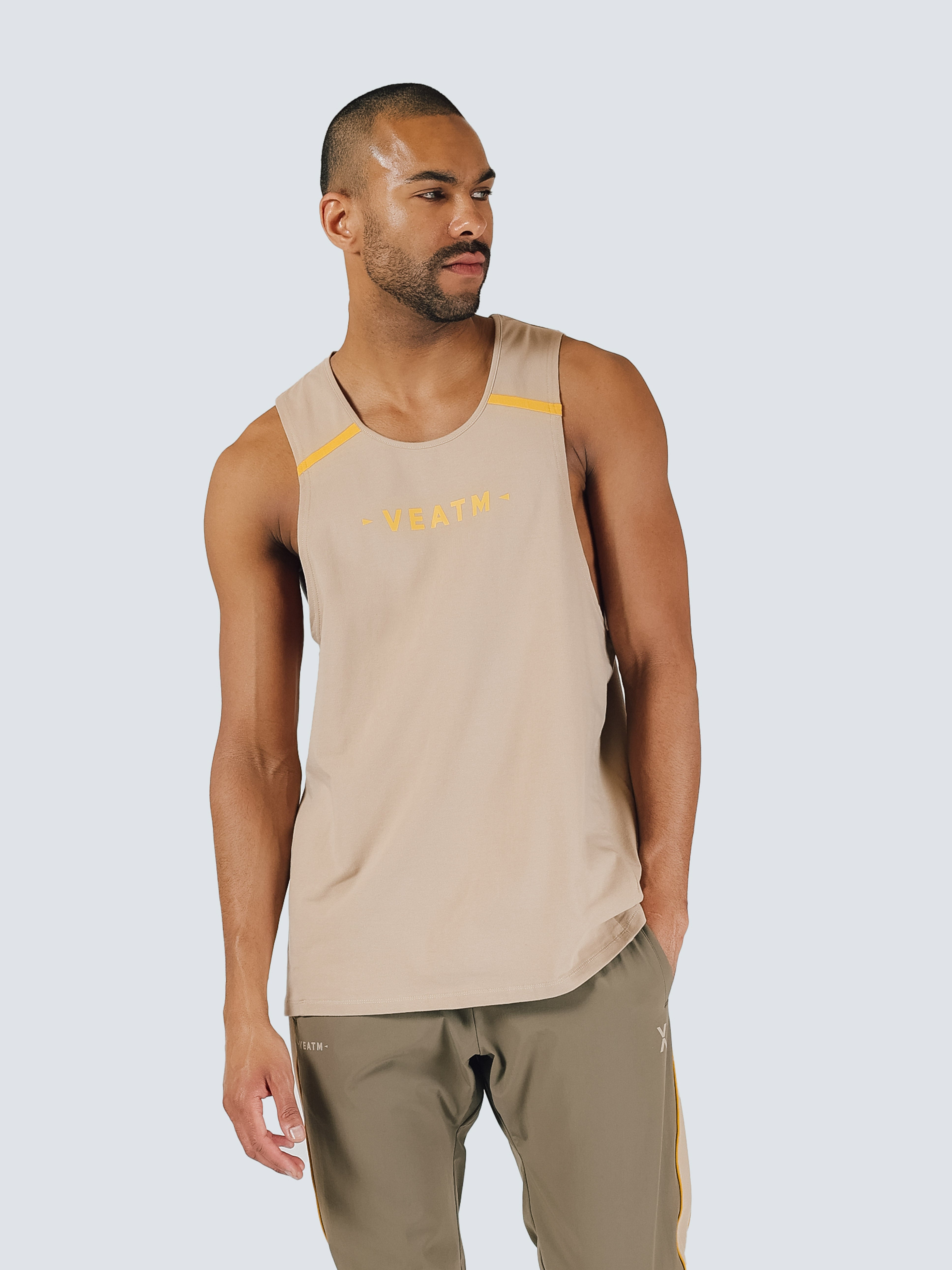 color_beige