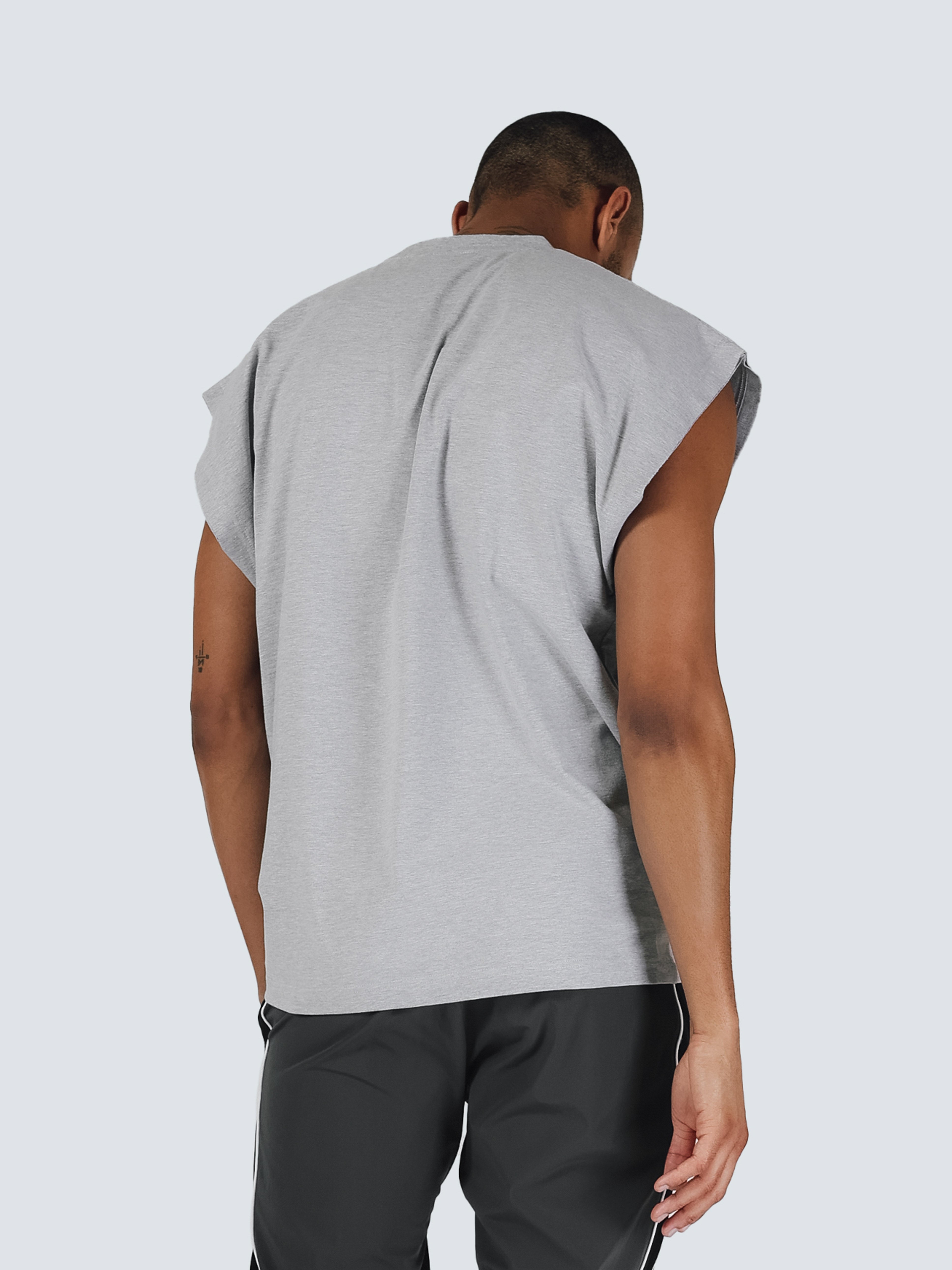 CUT OFF NO SLEEVE