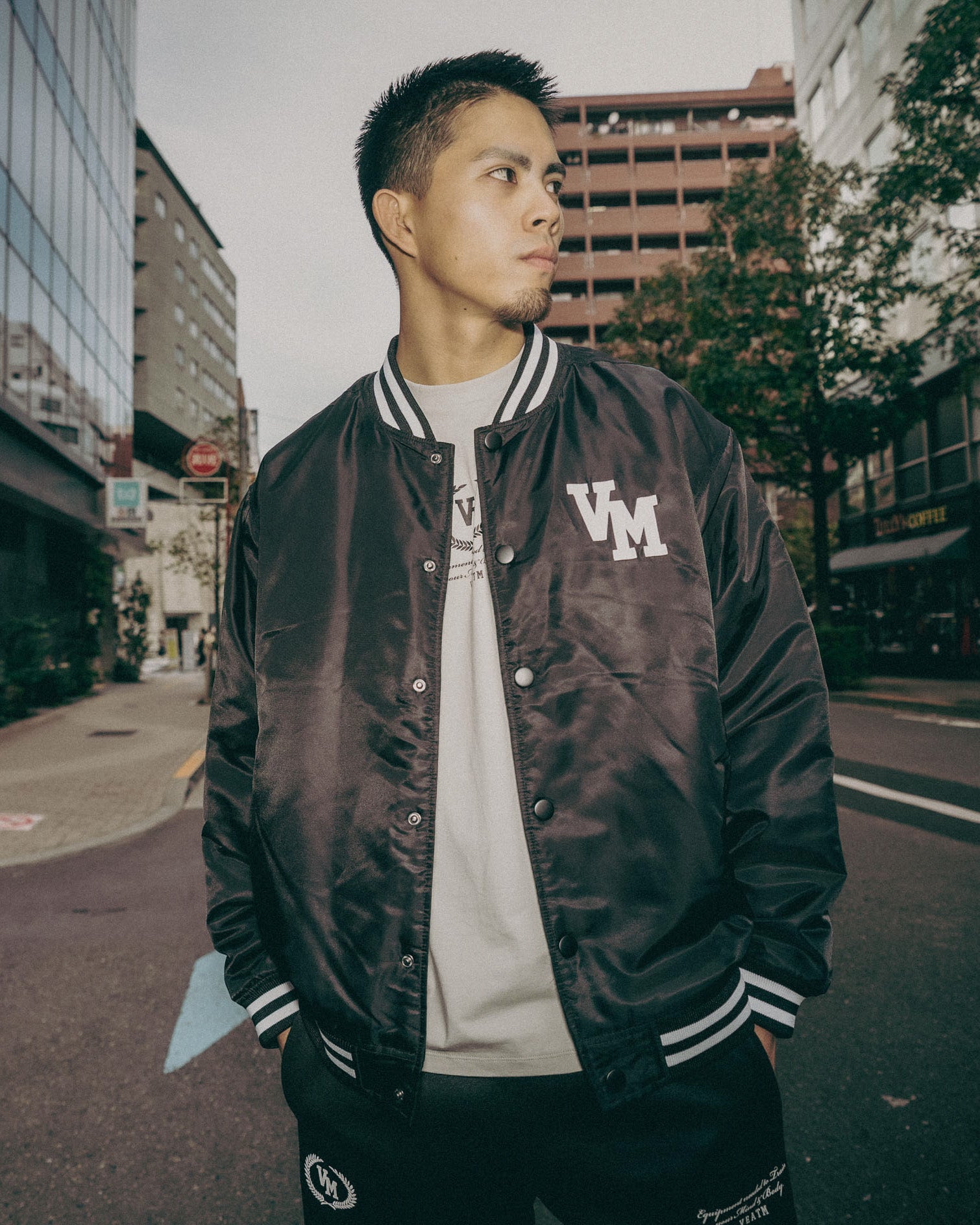 モデル身長:180cm 着用サイズ:L