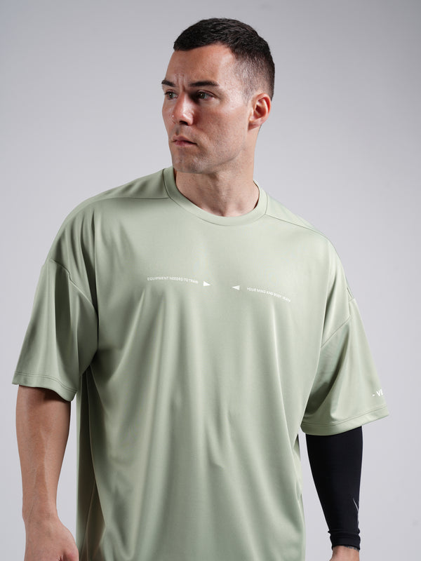 モデル身長:170cm 着用サイズ:L