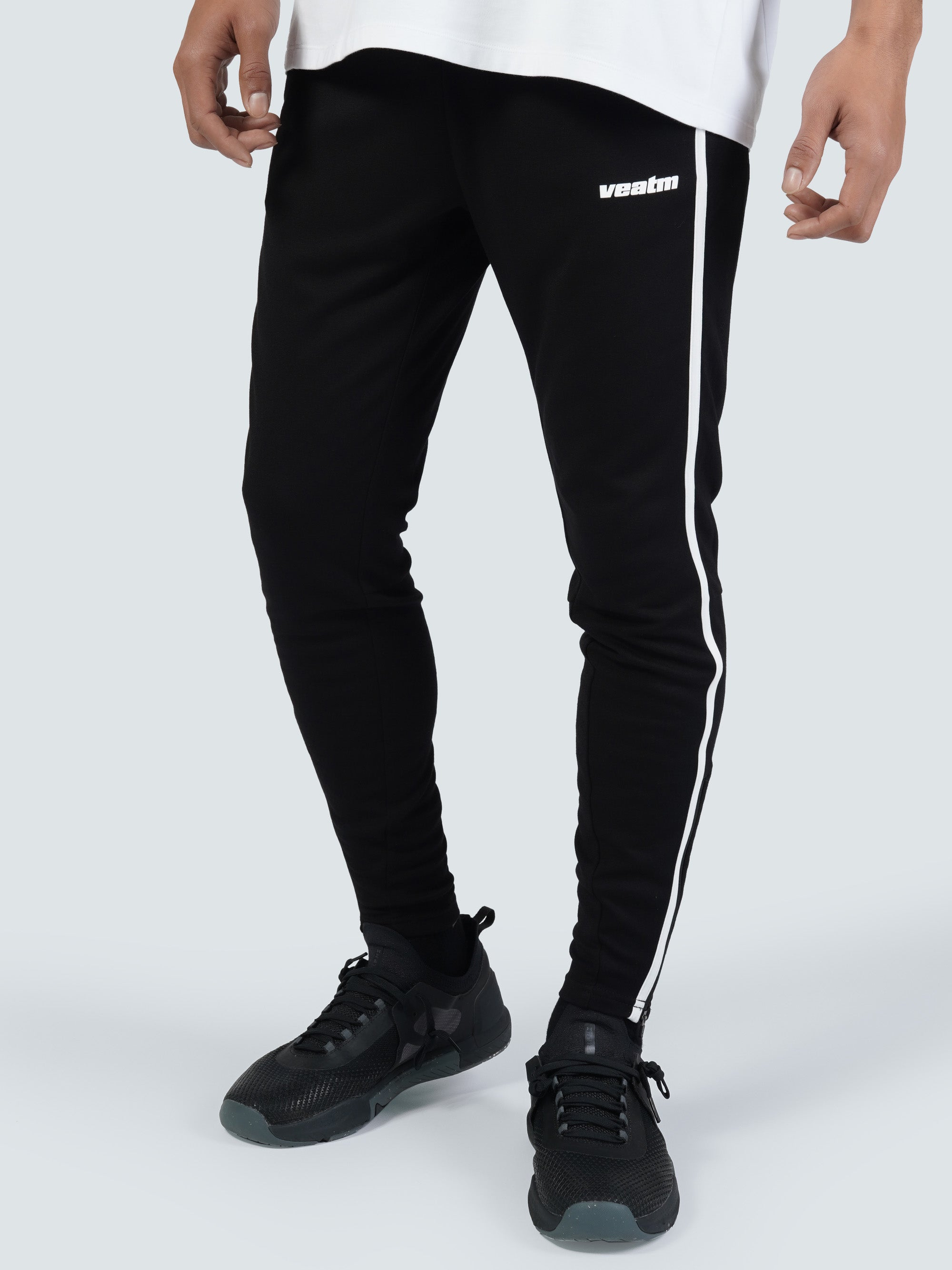 モデル身長:180cm 着用サイズ:L