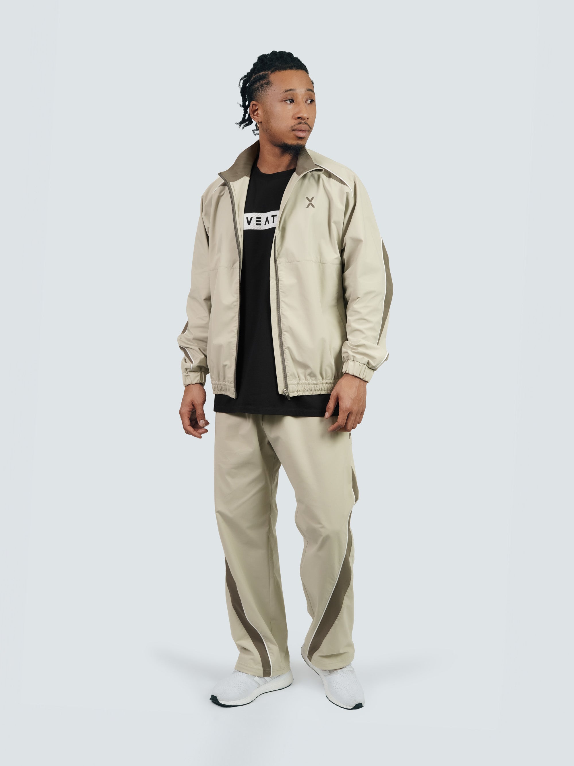 モデル身長:180cm 着用サイズ:L