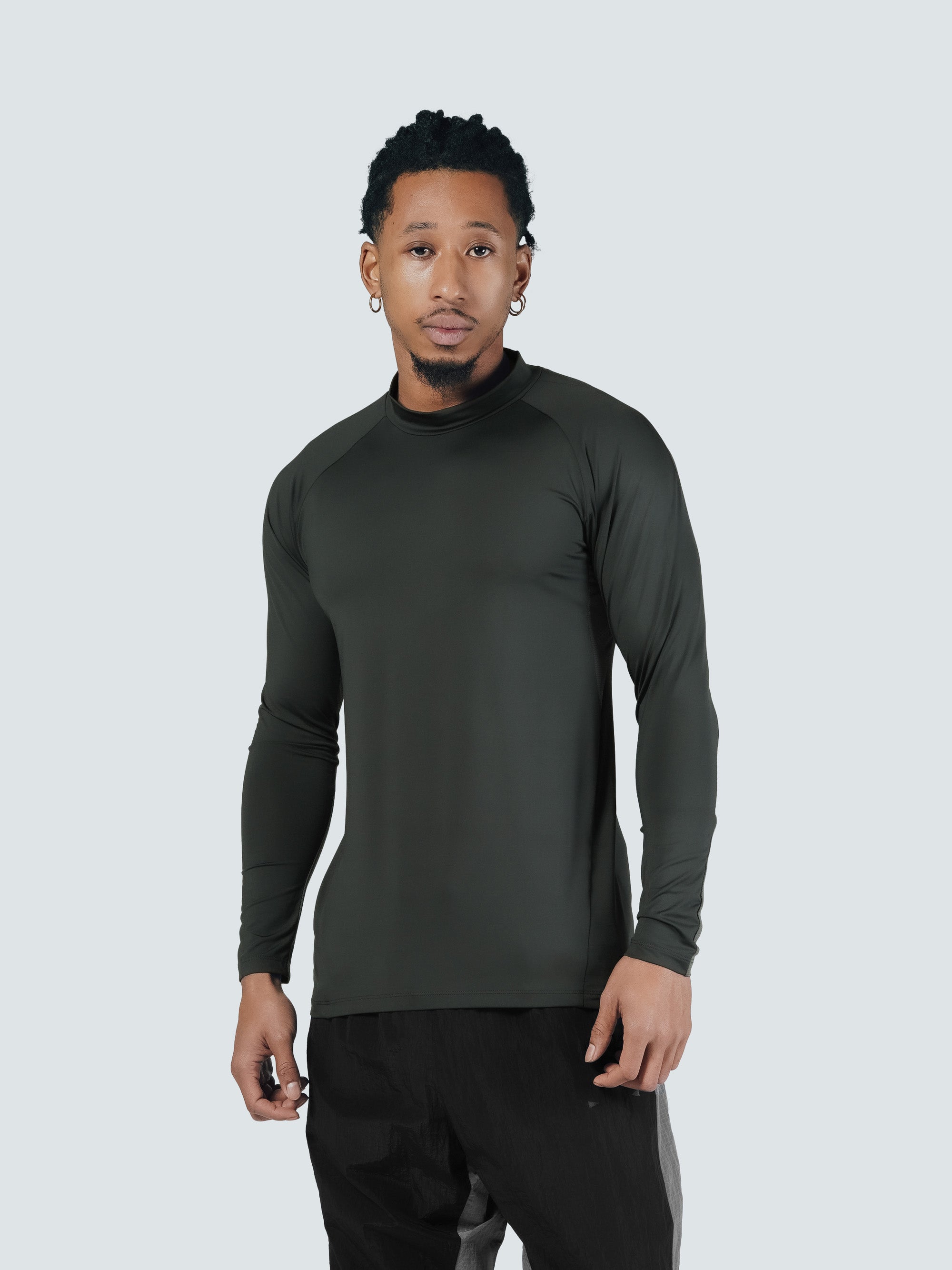 モデル身長:180cm 着用サイズ:L