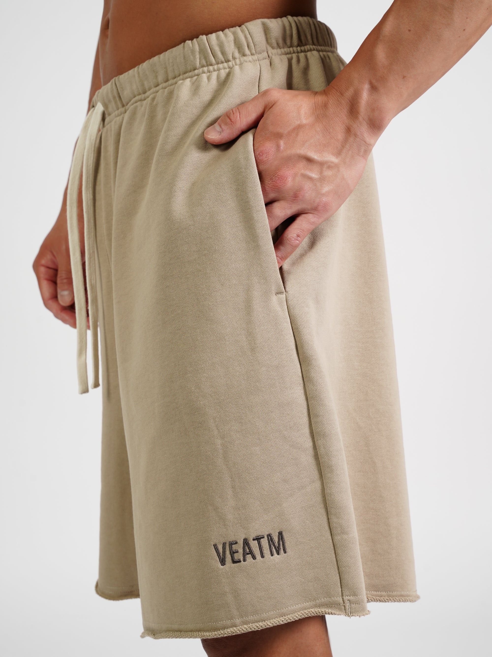 CUT-OFF SWEAT HALF PANTS