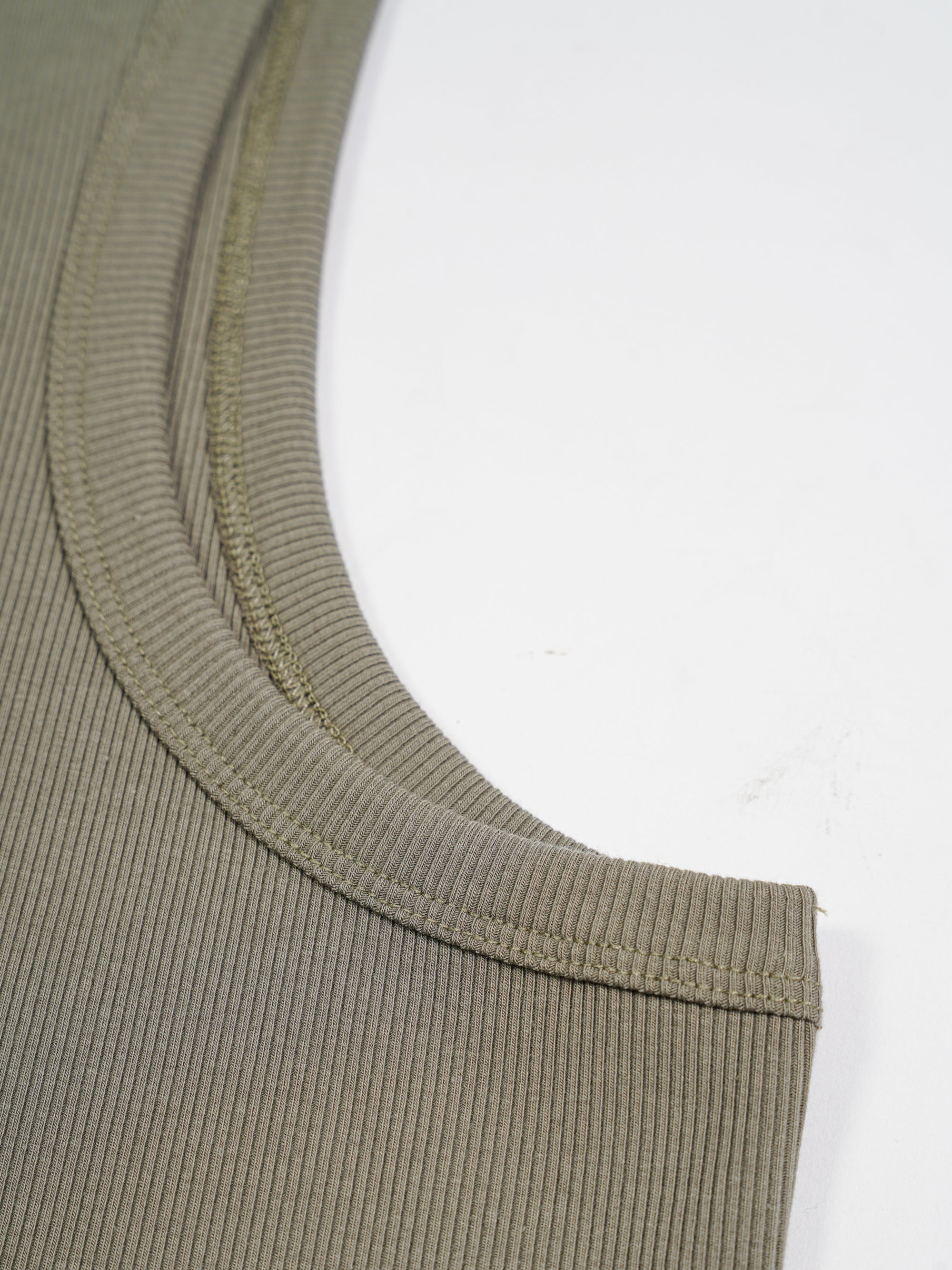 COLOR:KHAKI