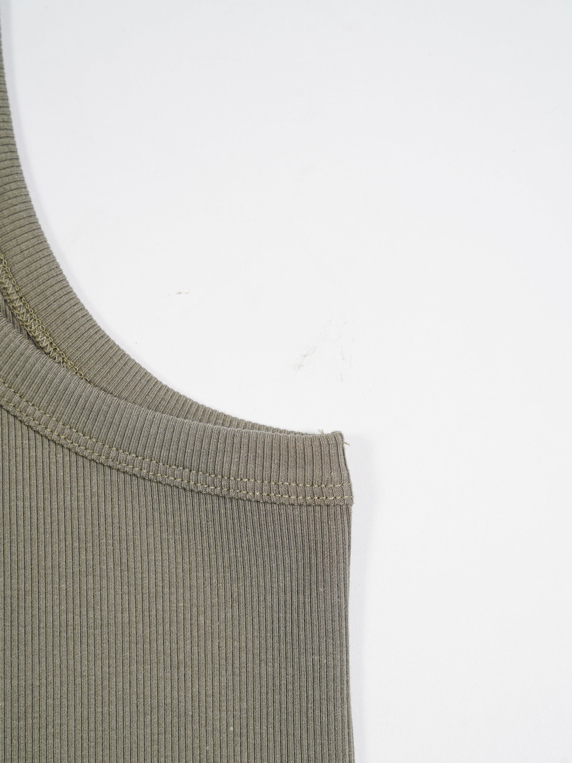 COLOR:KHAKI