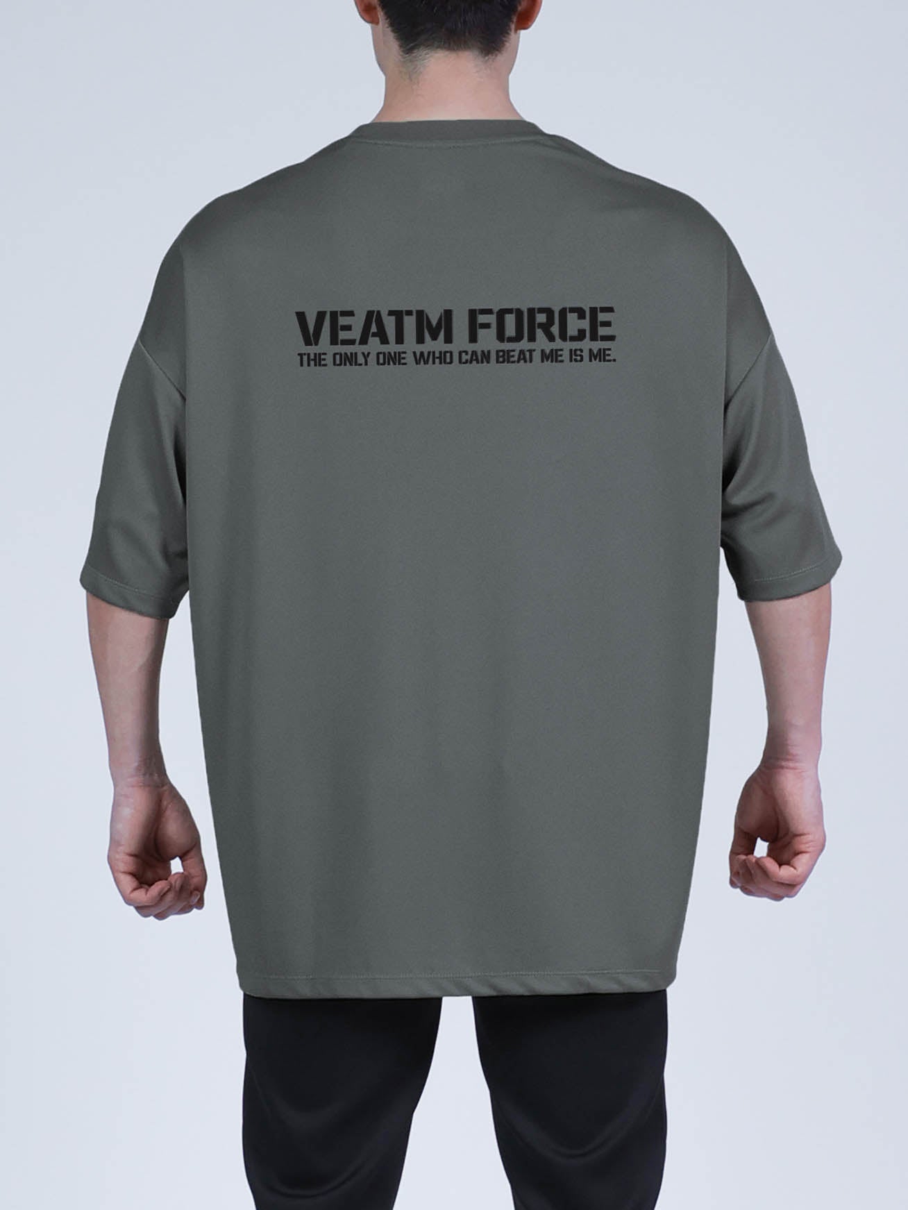 モデル身長:168cm 着用サイズ:L