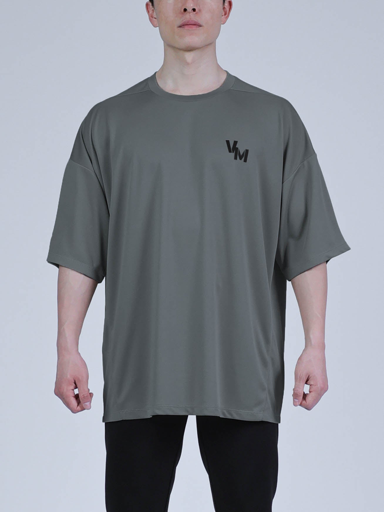 モデル身長:168cm 着用サイズ:L