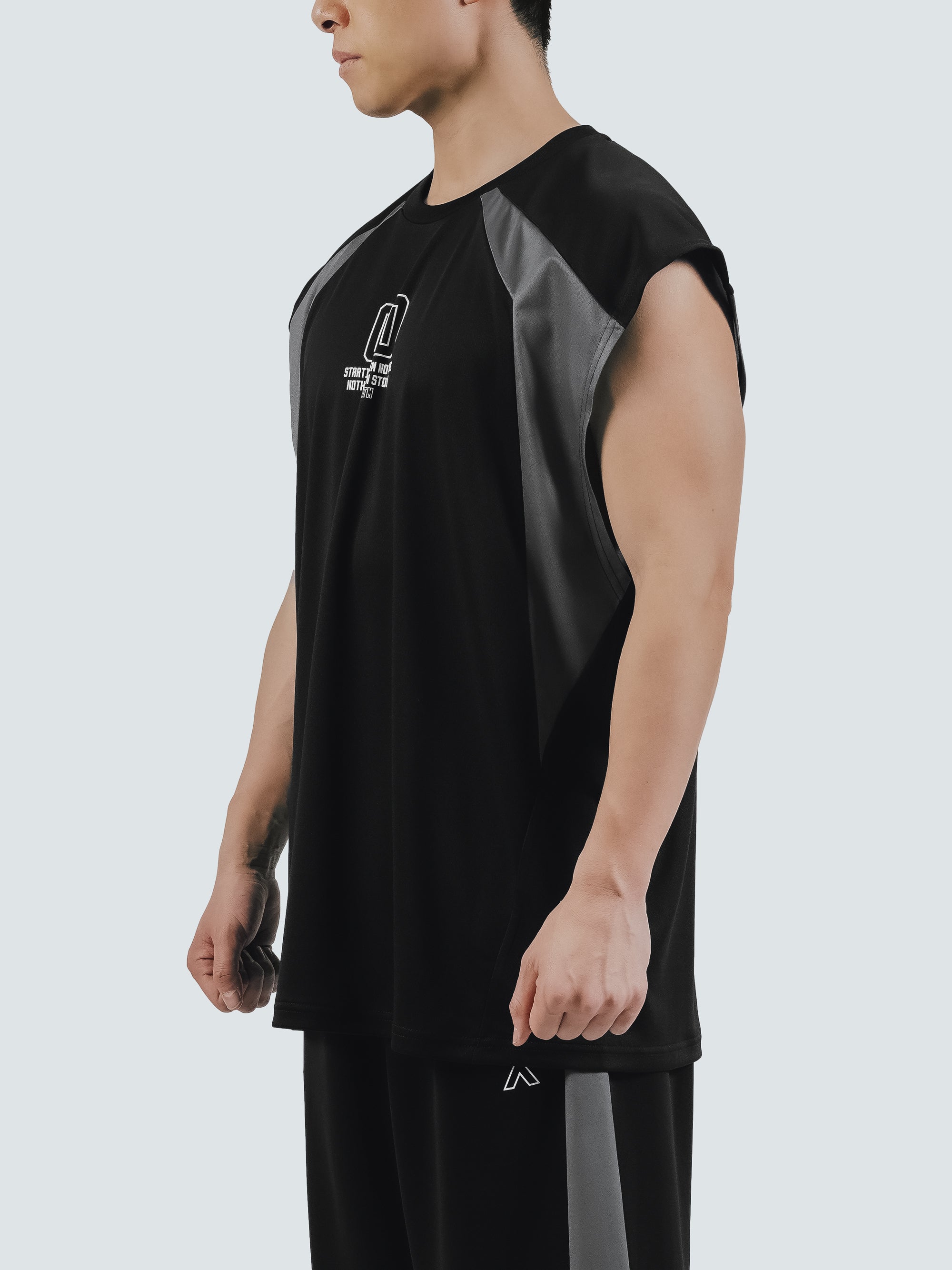 モデル身長:168cm 着用サイズ:L