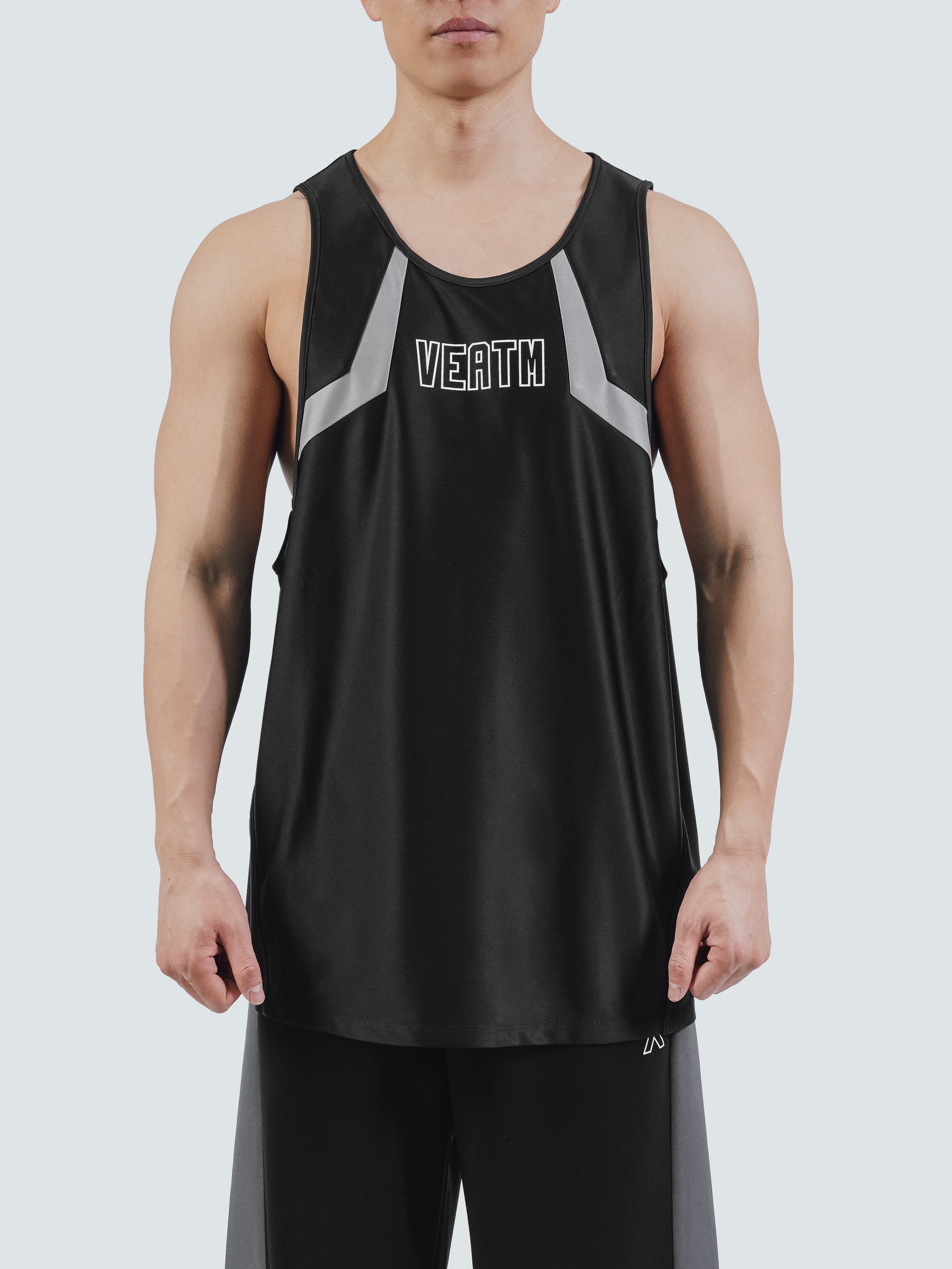 モデル身長:168cm 着用サイズ:L