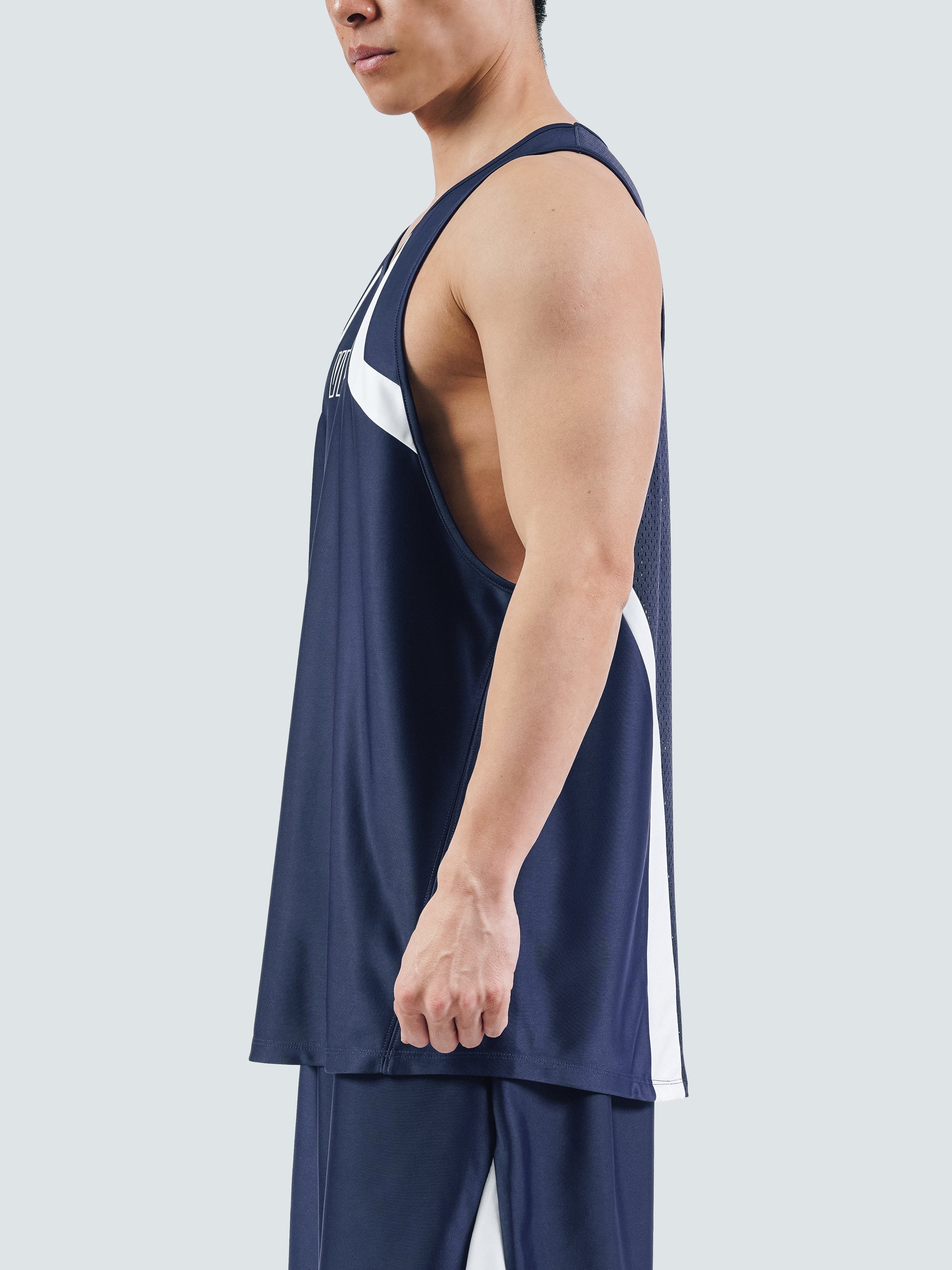 モデル身長:168cm 着用サイズ:L