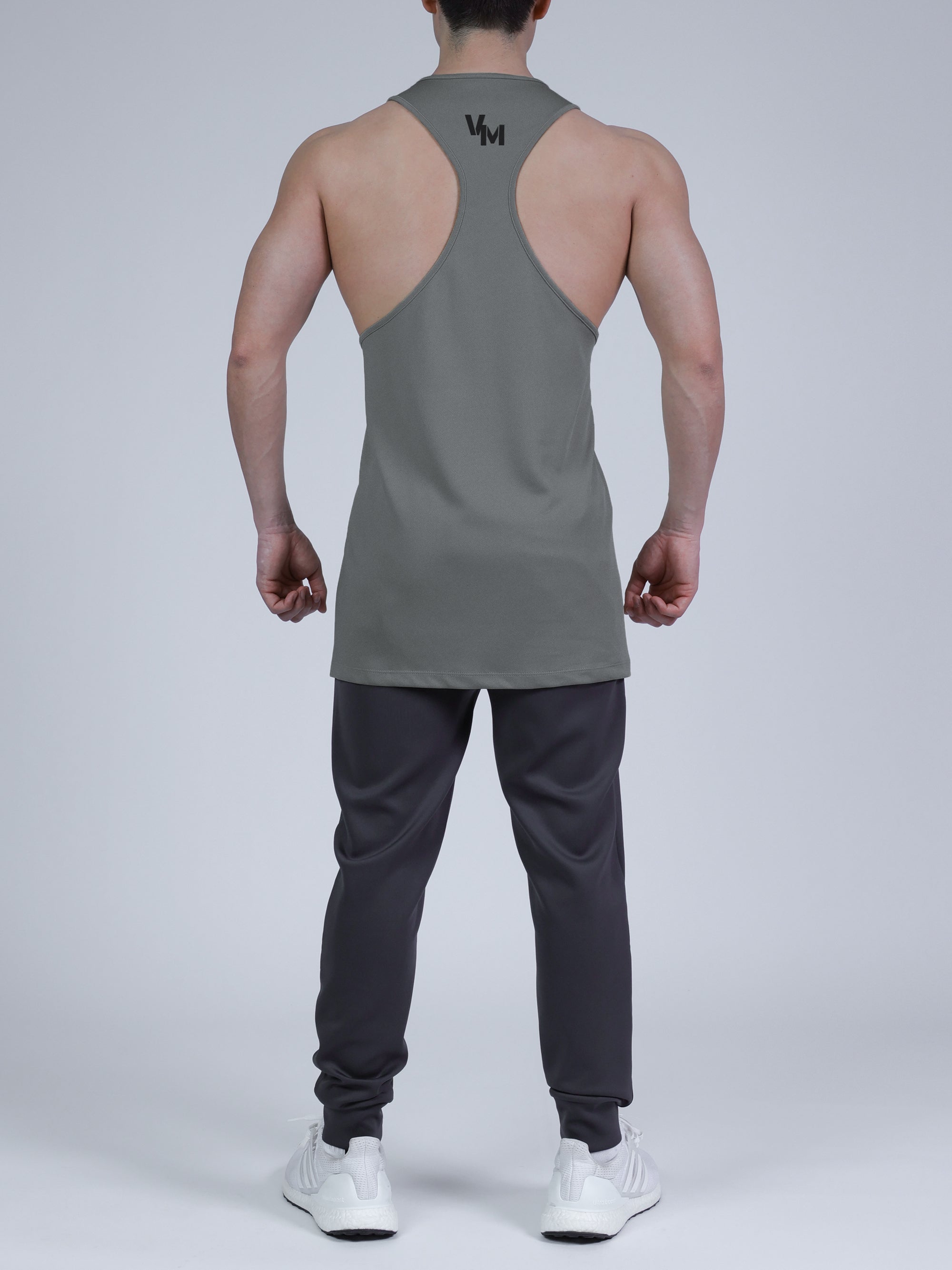 モデル身長:168cm 着用サイズ:L