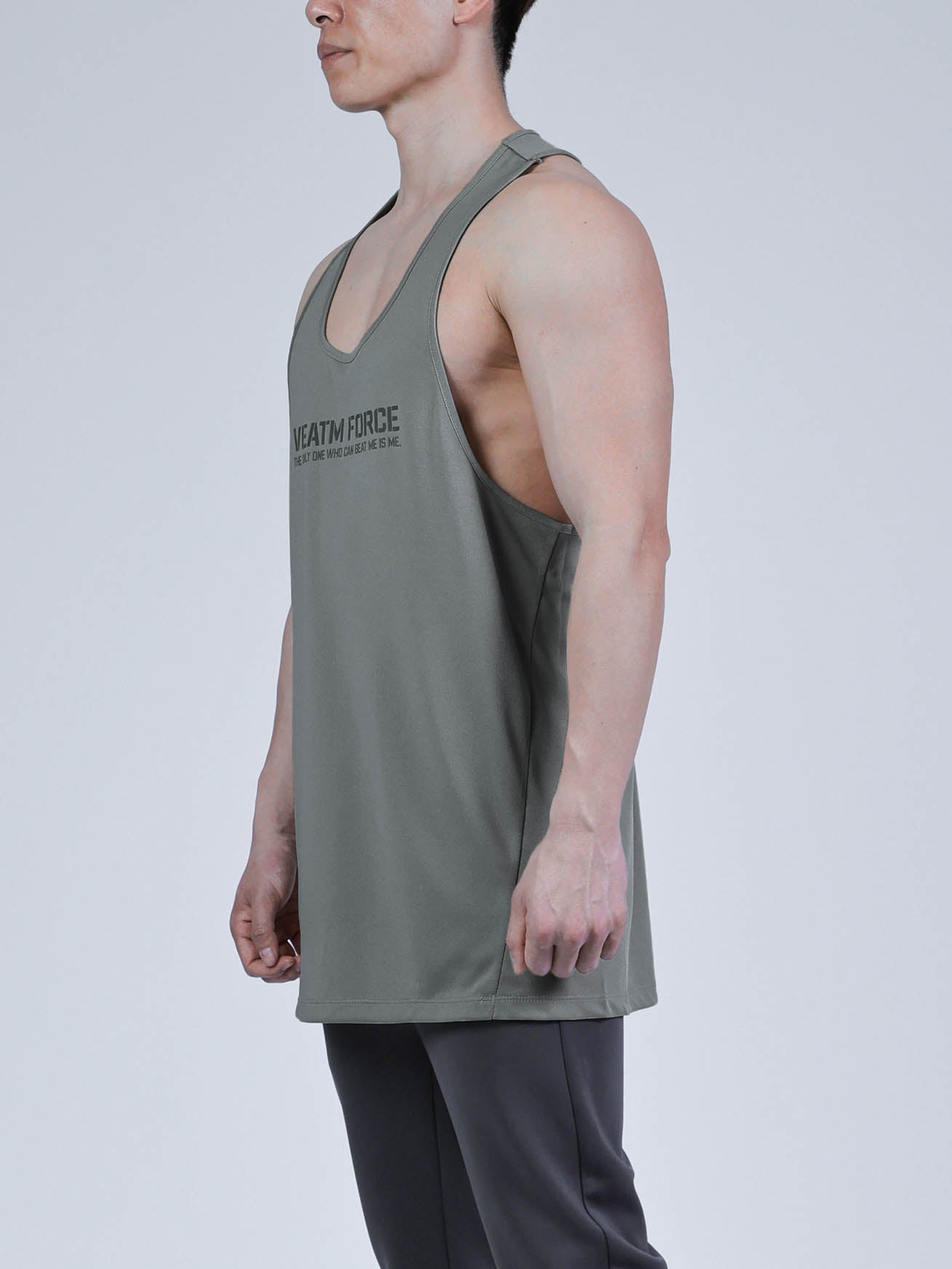 モデル身長:168cm 着用サイズ:L