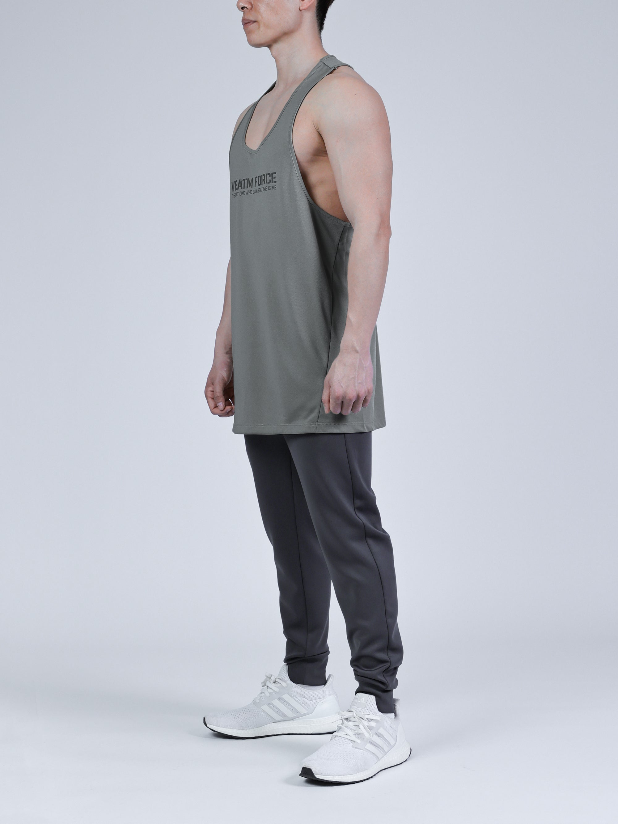 モデル身長:168cm 着用サイズ:L