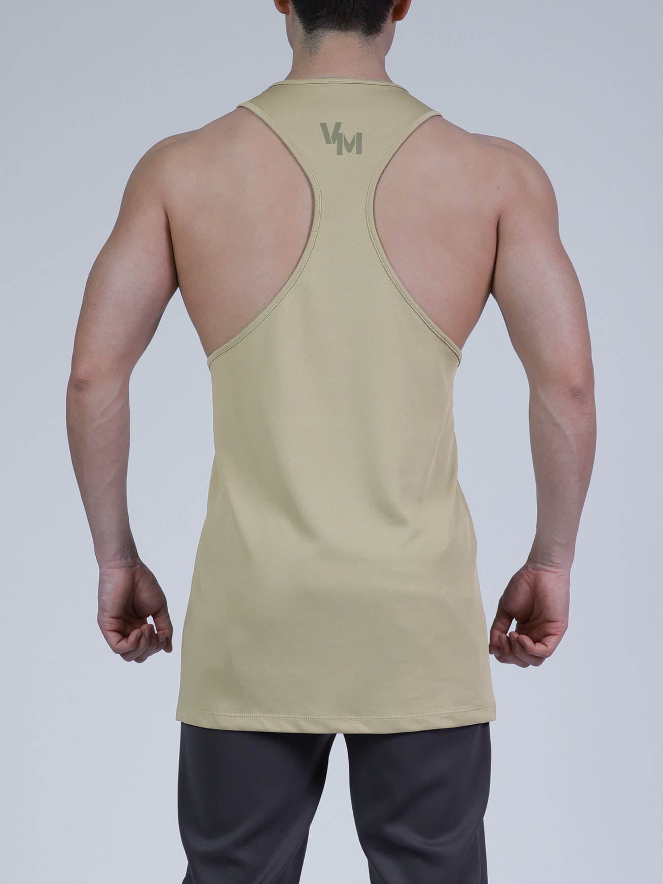 モデル身長:168cm 着用サイズ:L