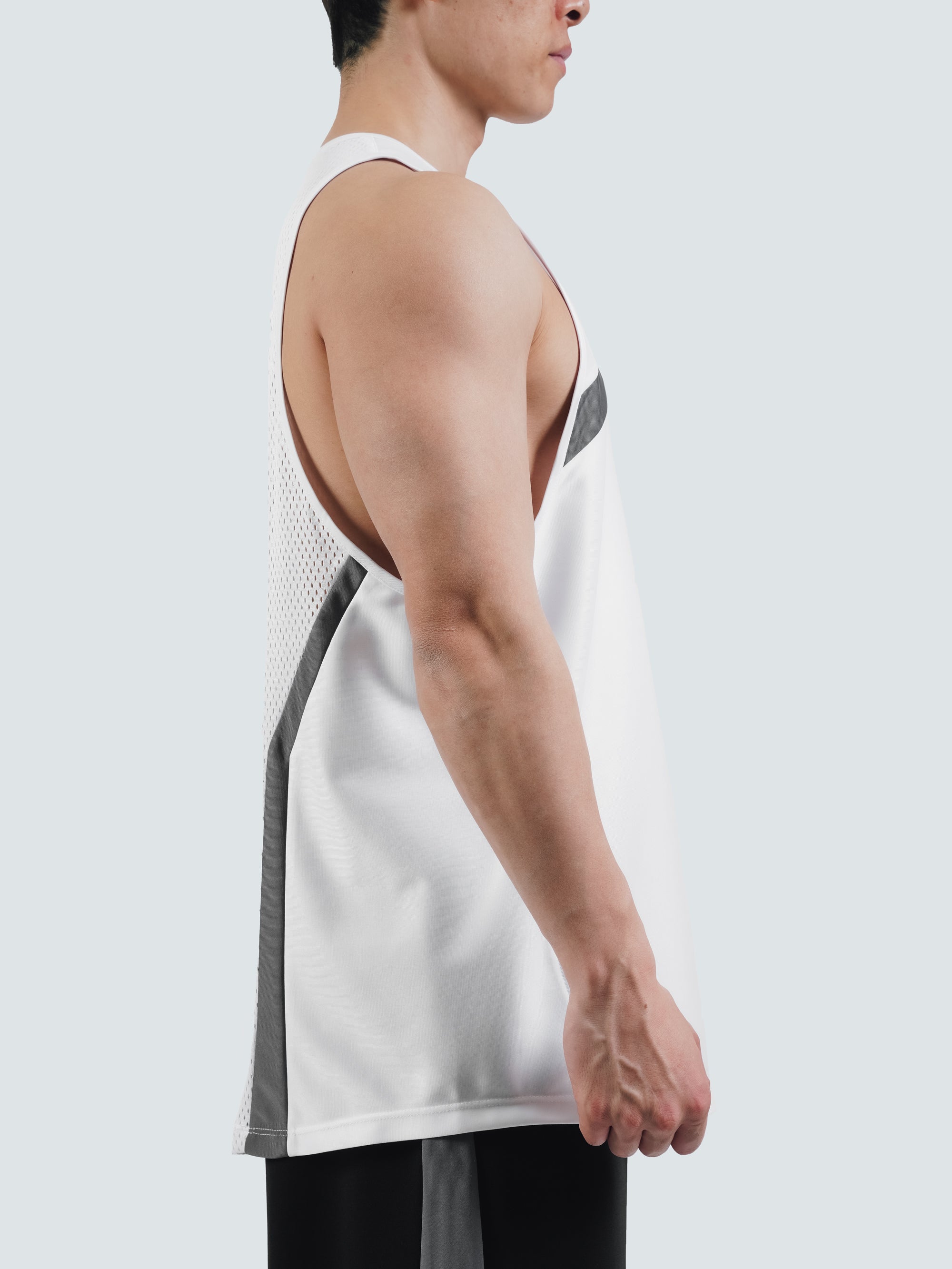 モデル身長:168cm 着用サイズ:L