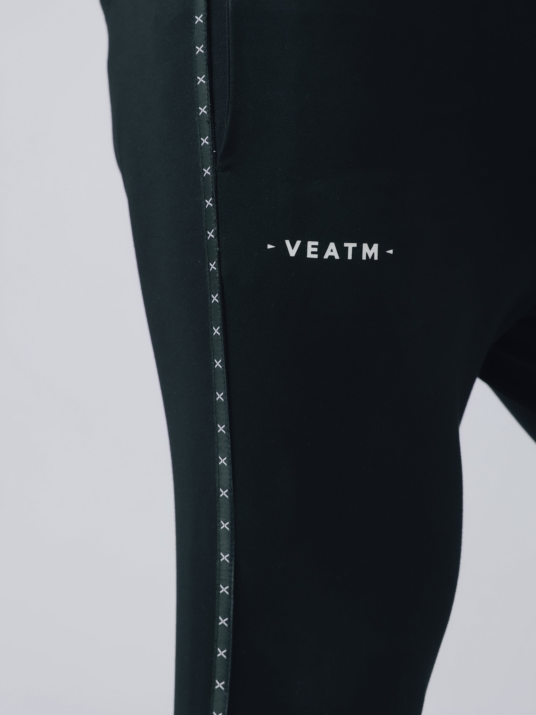 WARM UP STRETCH LONGPANTS【BLACK】