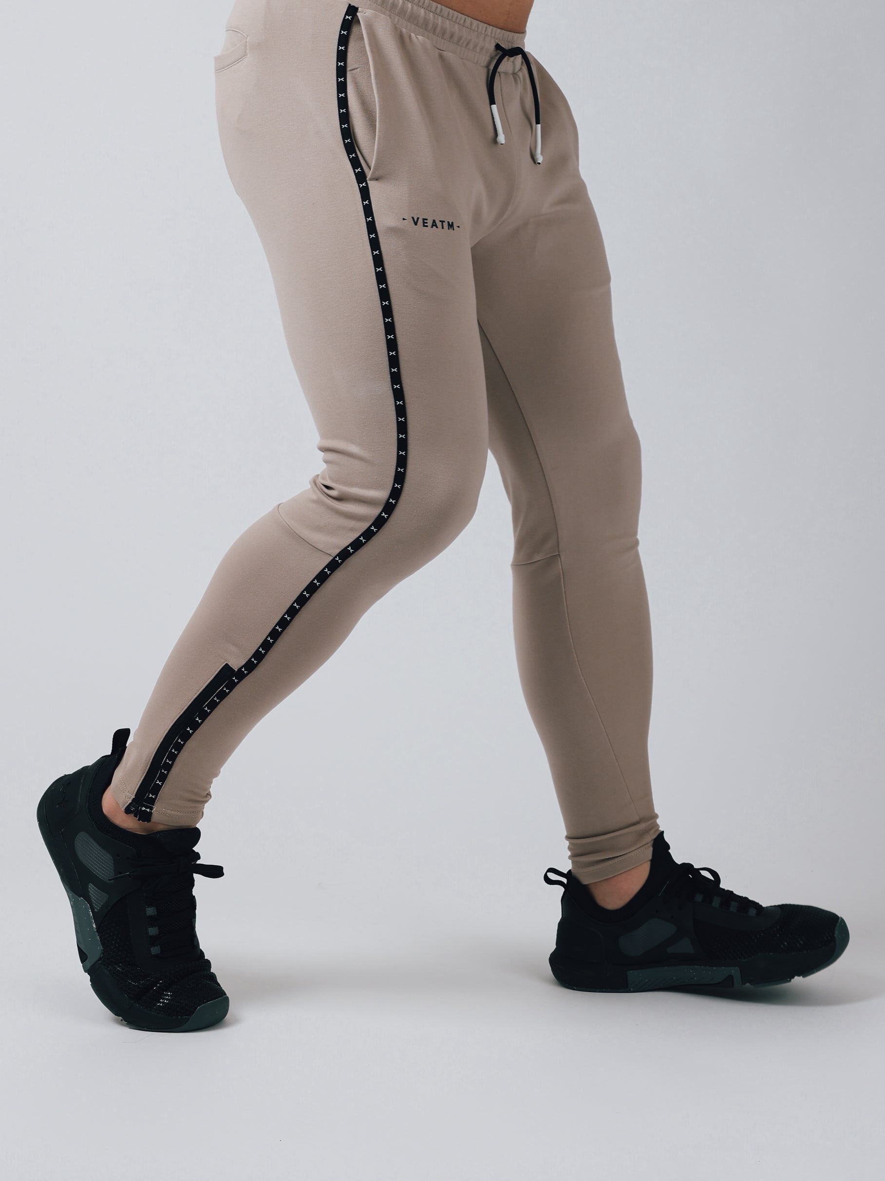 WARM UP STRETCH LONGPANTS【LIGHT BEIGE】