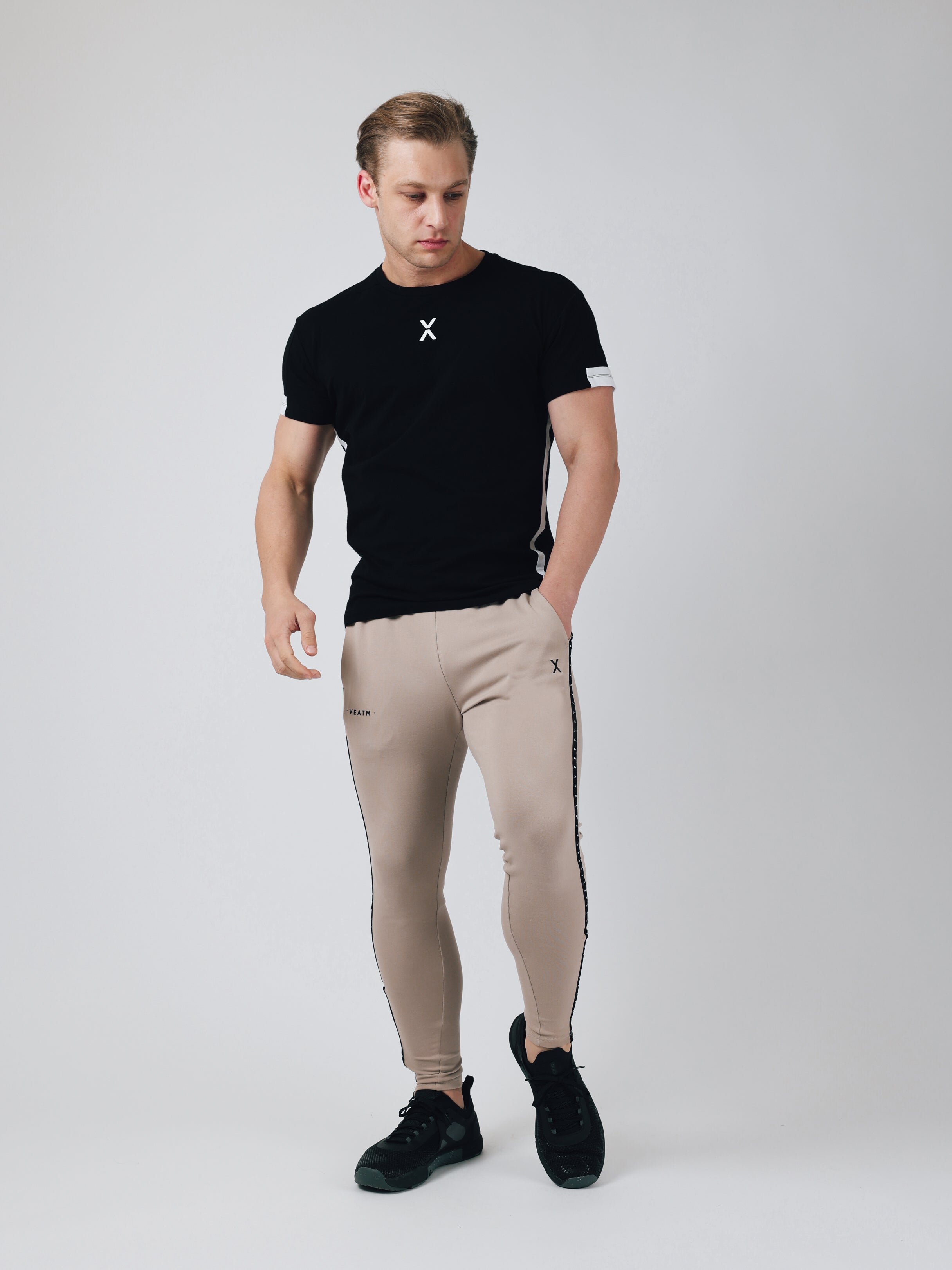 SHORT SLEEVE SLIM T-SHIRT【BLACK】