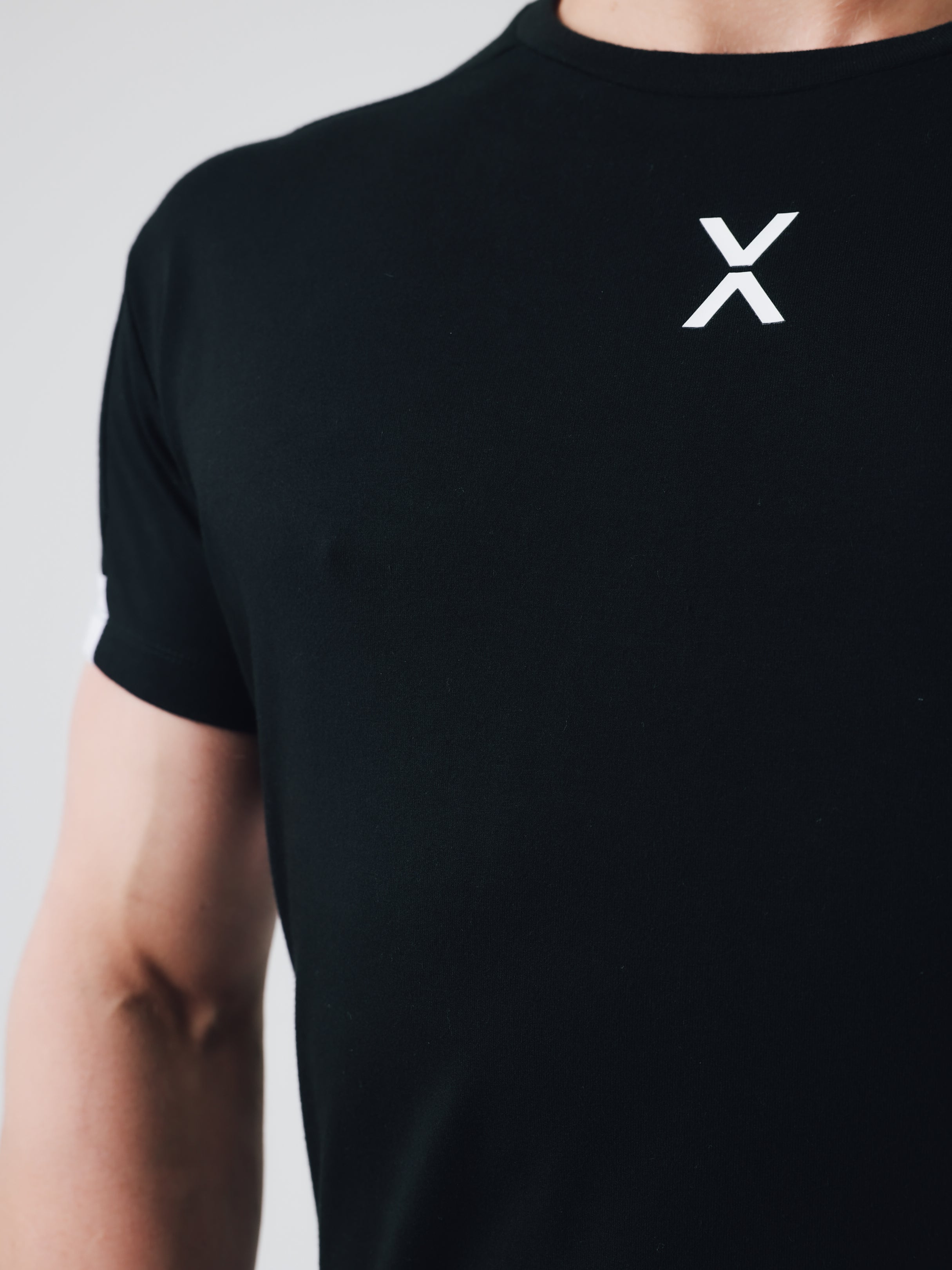SHORT SLEEVE SLIM T-SHIRT【BLACK】