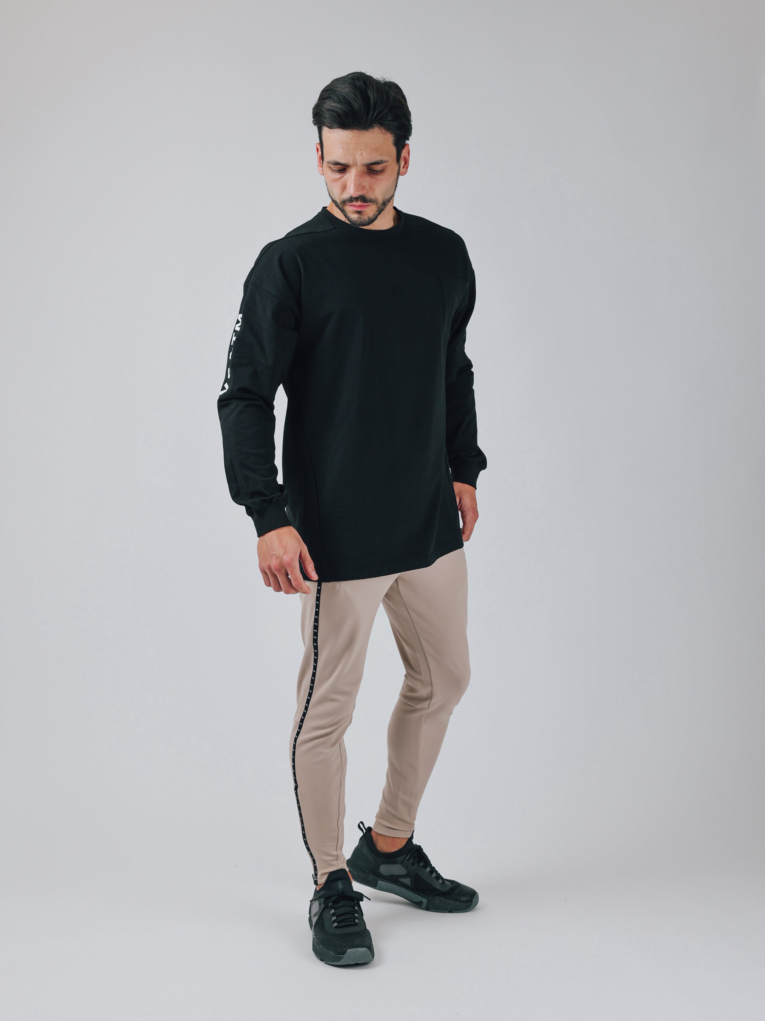 SLEEVE LOGO LONG T-SHIRT【BLACK】