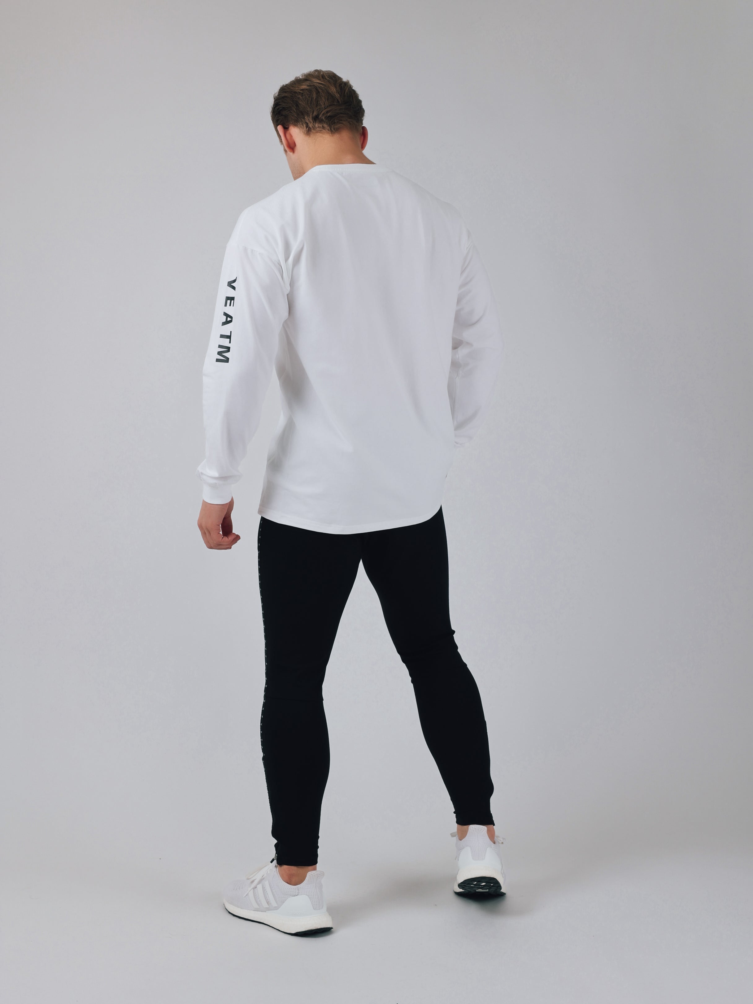 SLEEVE LOGO LONG T-SHIRT【OFF WHITE】