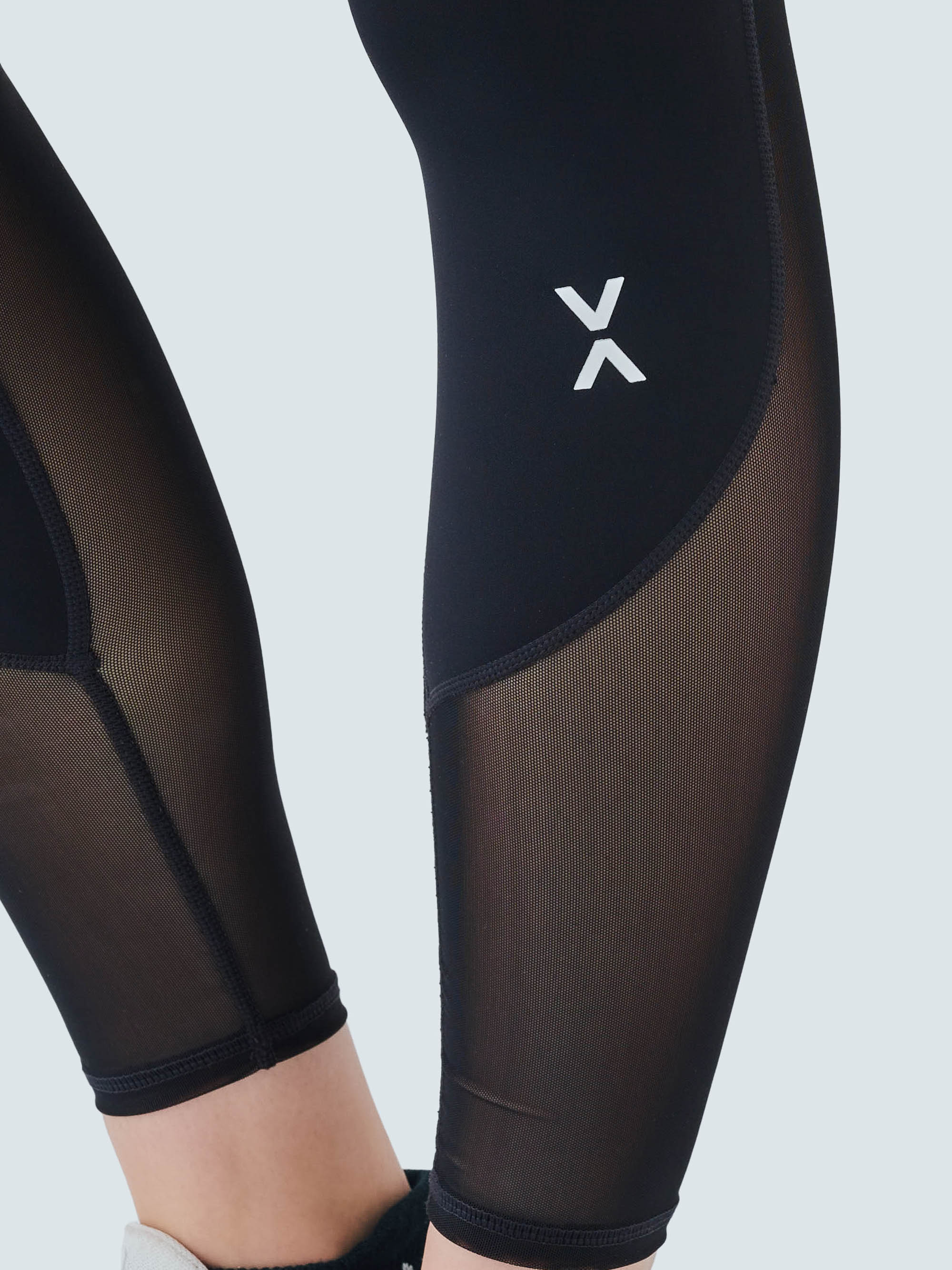 SWITCHING MESH LEGGINGS