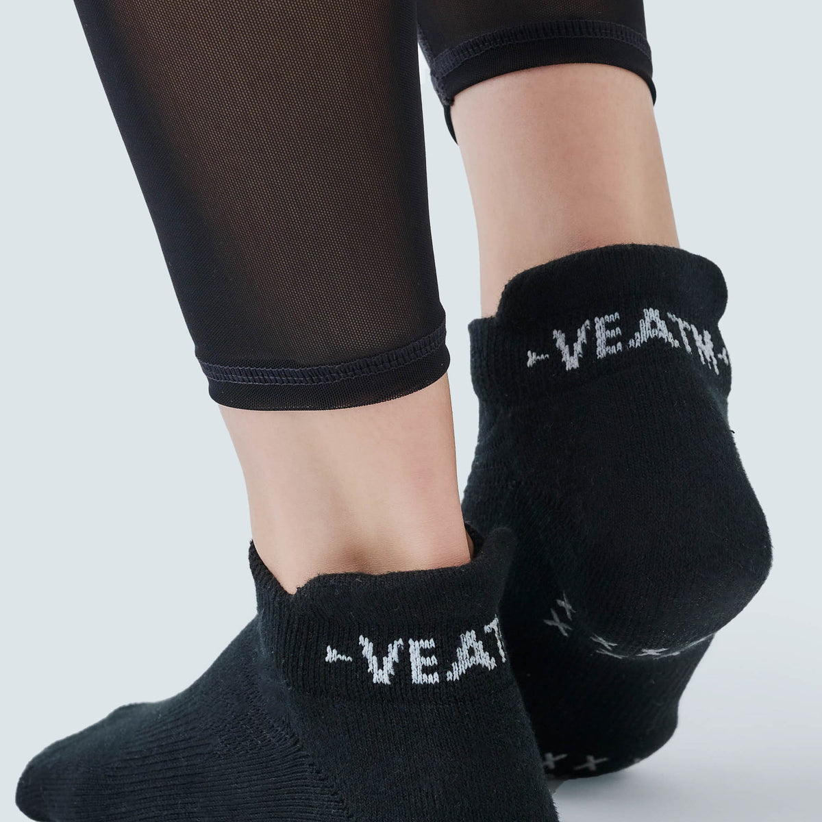 MESH SHORT SOCKS