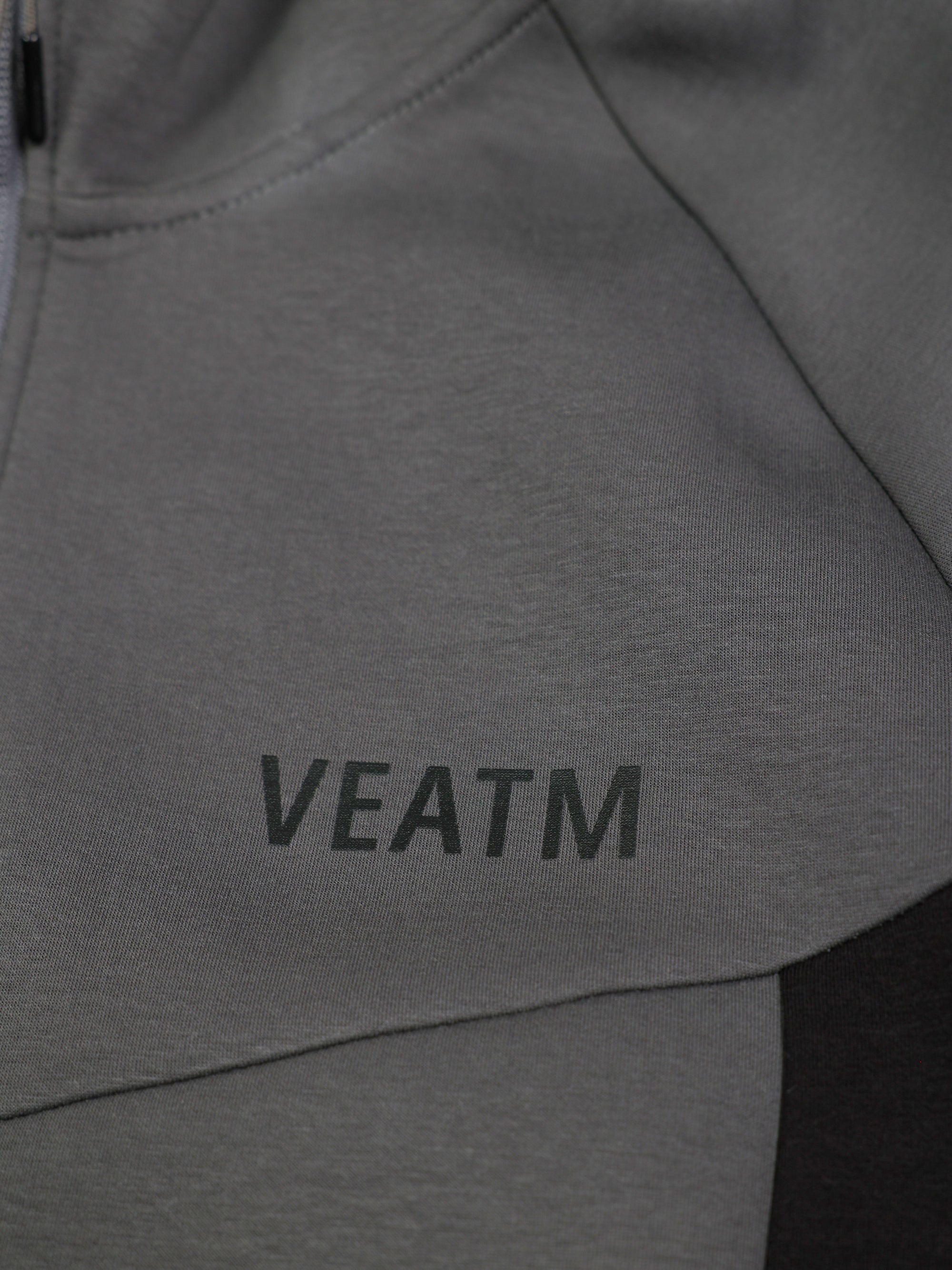 TECH FULL ZIP HOODIE