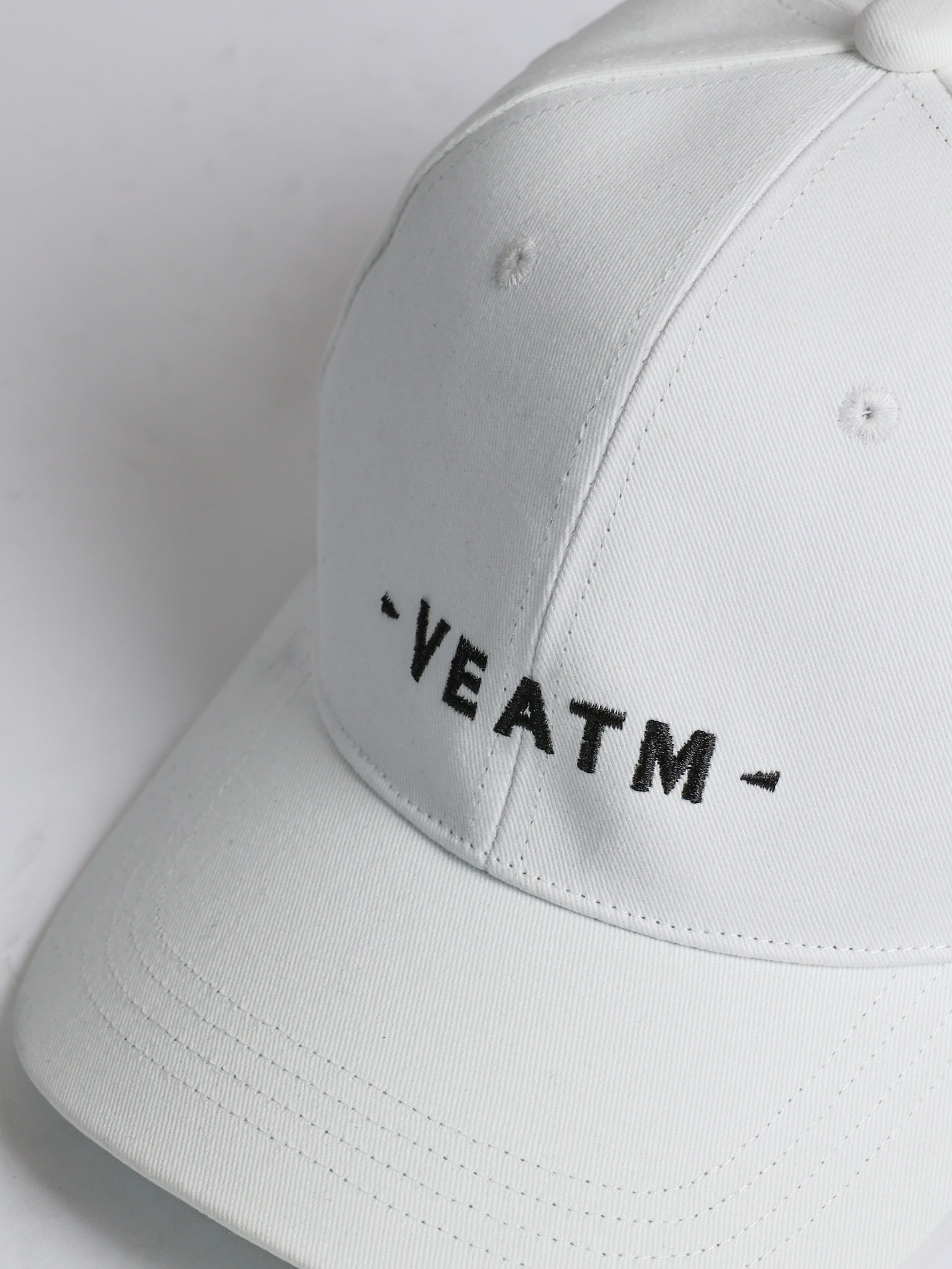 VEATM LOGO CAP【OFF WHITE】