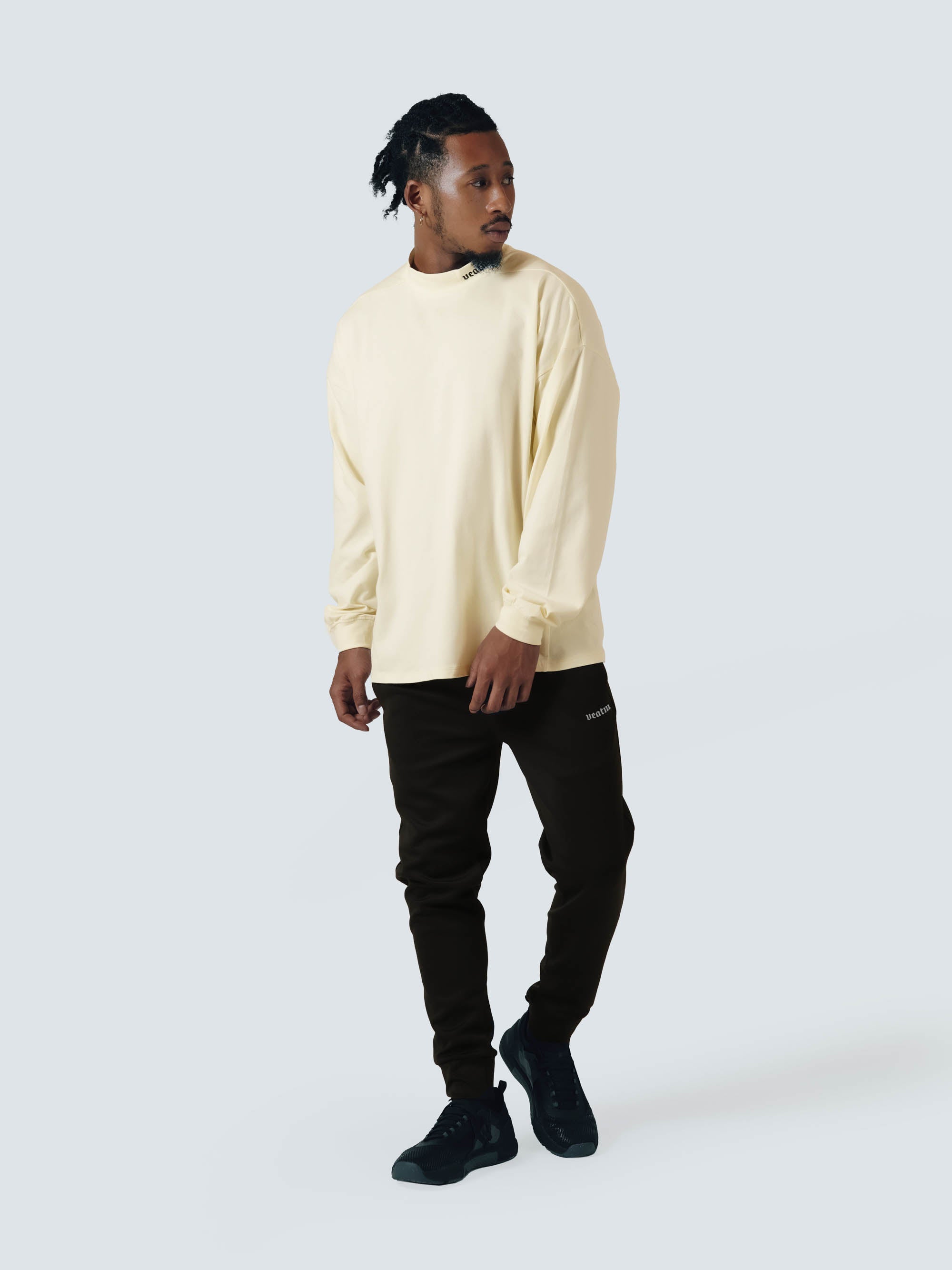 MOCK NECK LS T-SHIRT