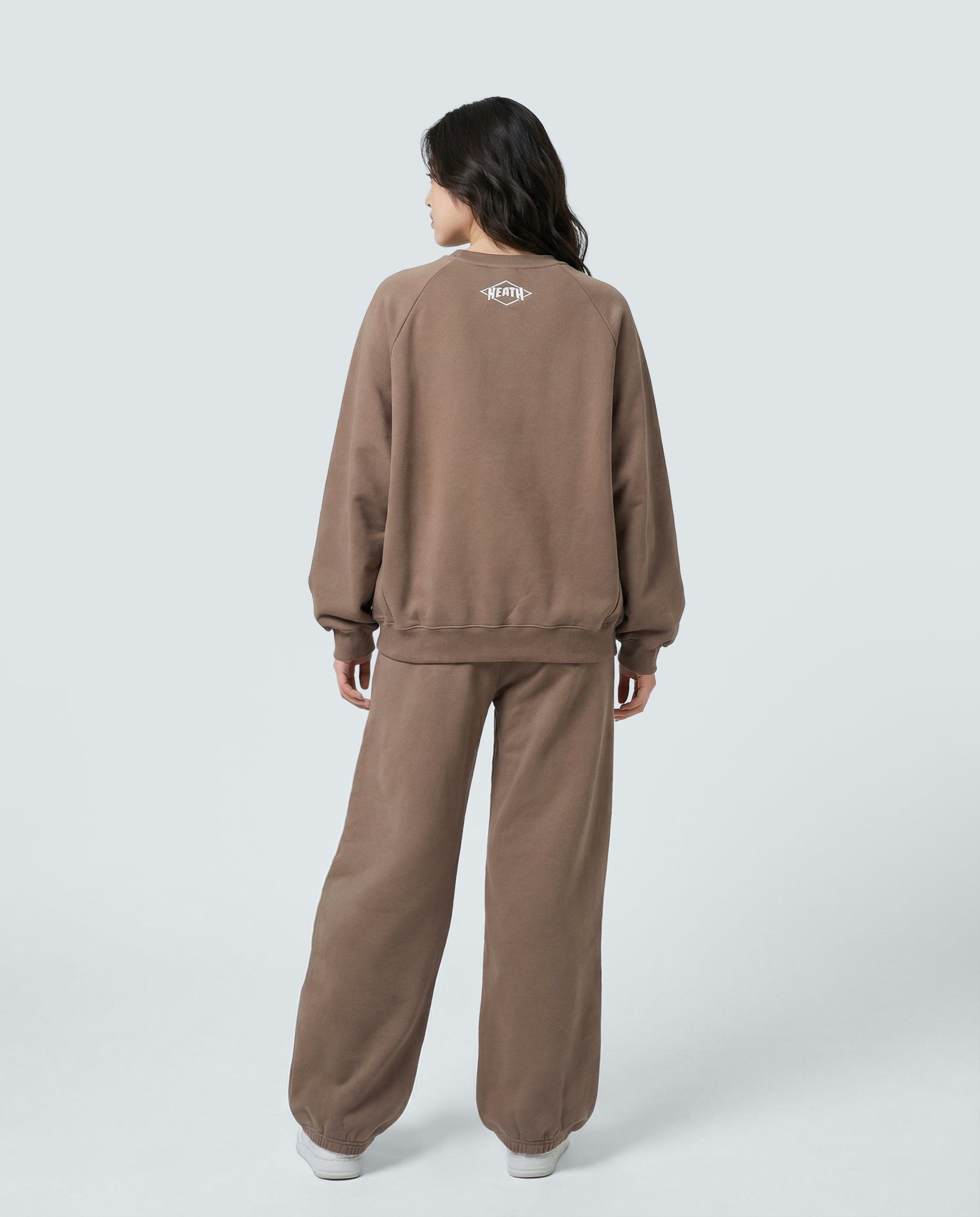 WIDE SILHOUETTE CREW NECK PULLOVER
